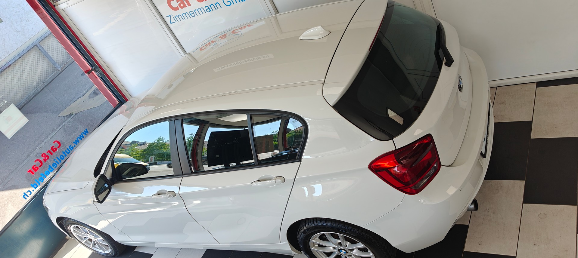 BMW 116i Urban Line-image-6