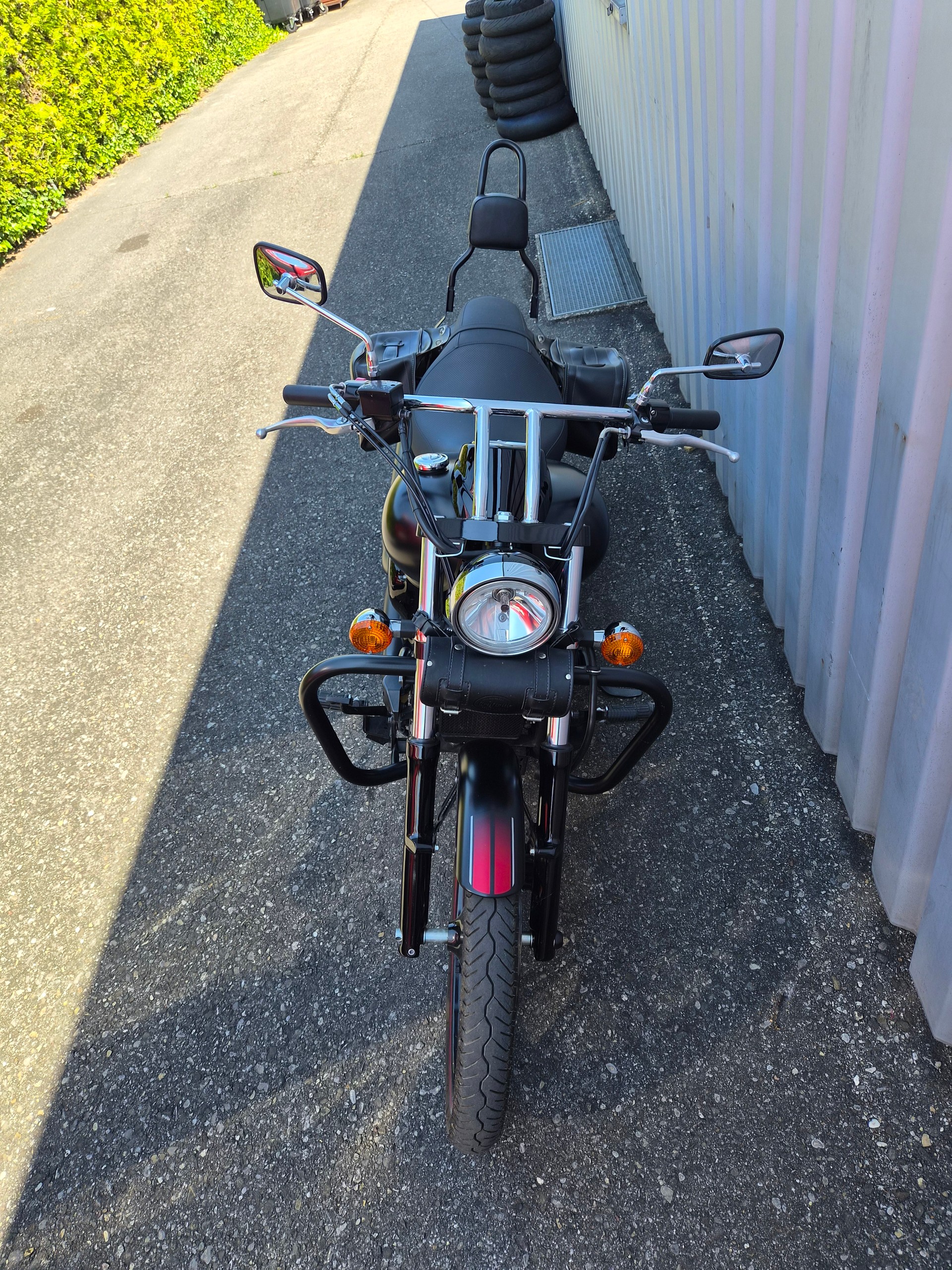 KAWASAKI VN 900 Custom Kundenauftrag-showroom-element-3