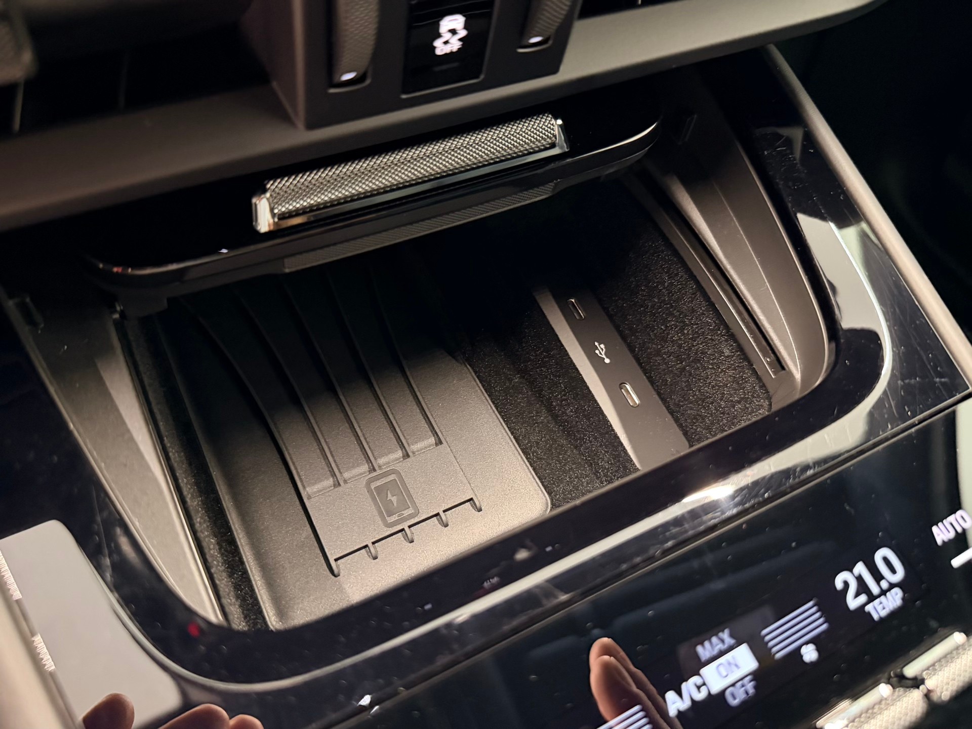 PORSCHE Cayenne S Tiptronic-image-26