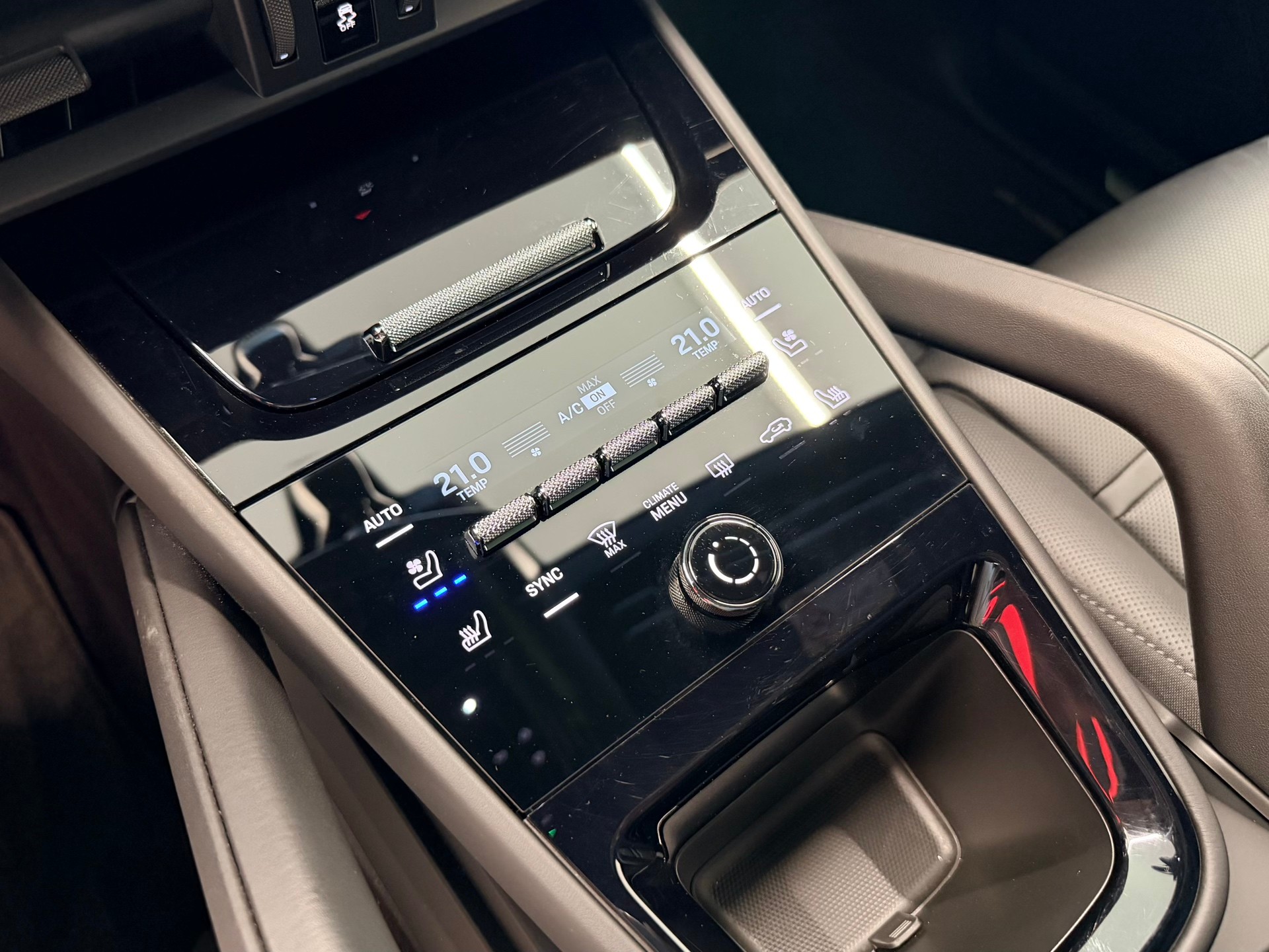 PORSCHE Cayenne S Tiptronic-image-25