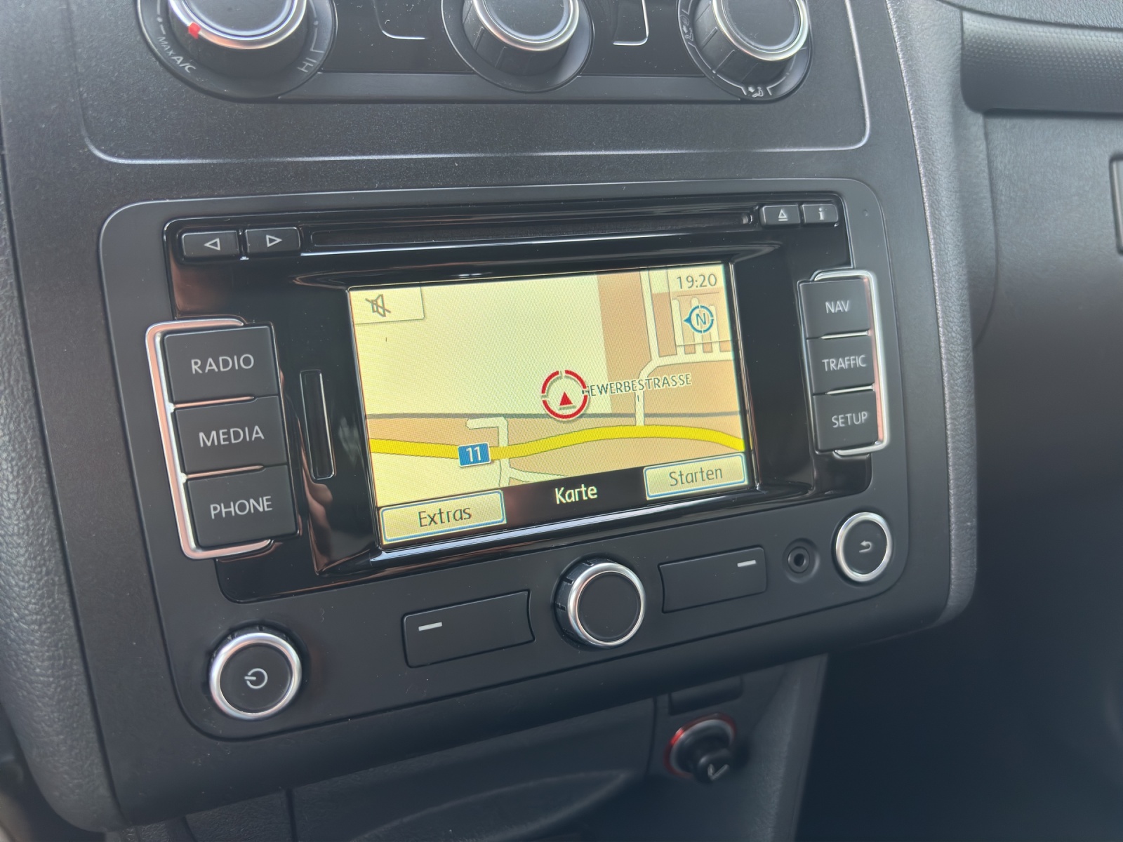 VW Caddy 1.6 TDI-image-8