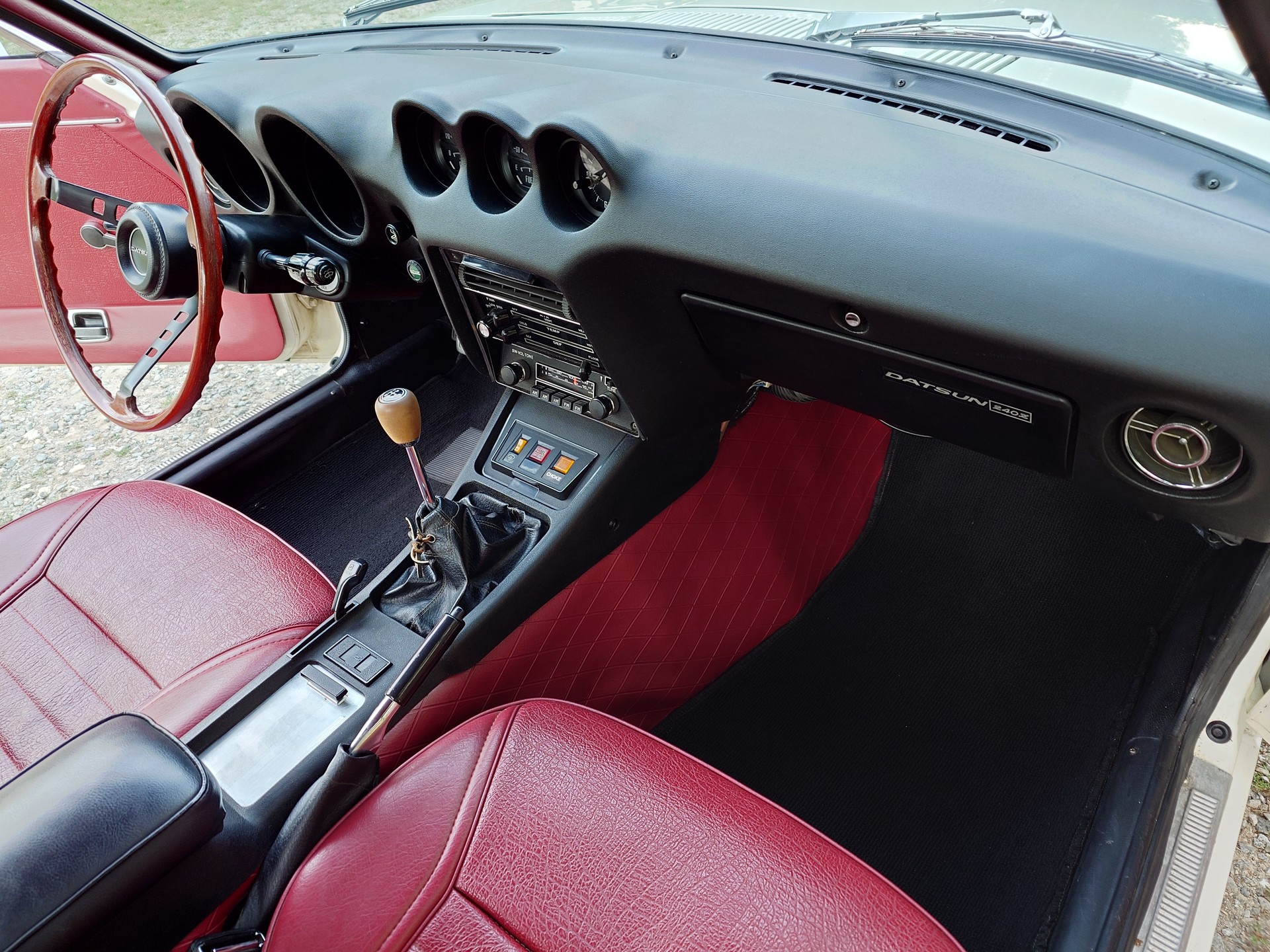 DATSUN 240 Z-image-10