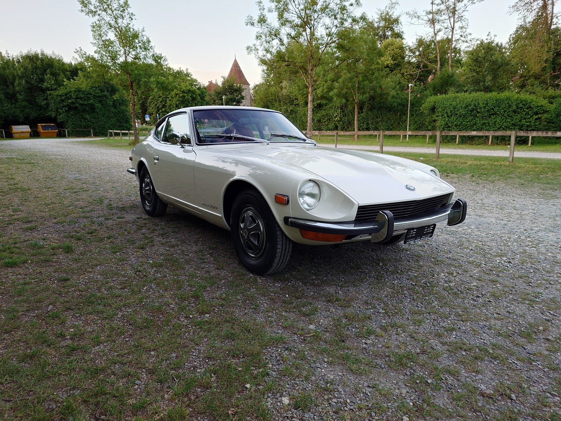 DATSUN 240 Z-image-2