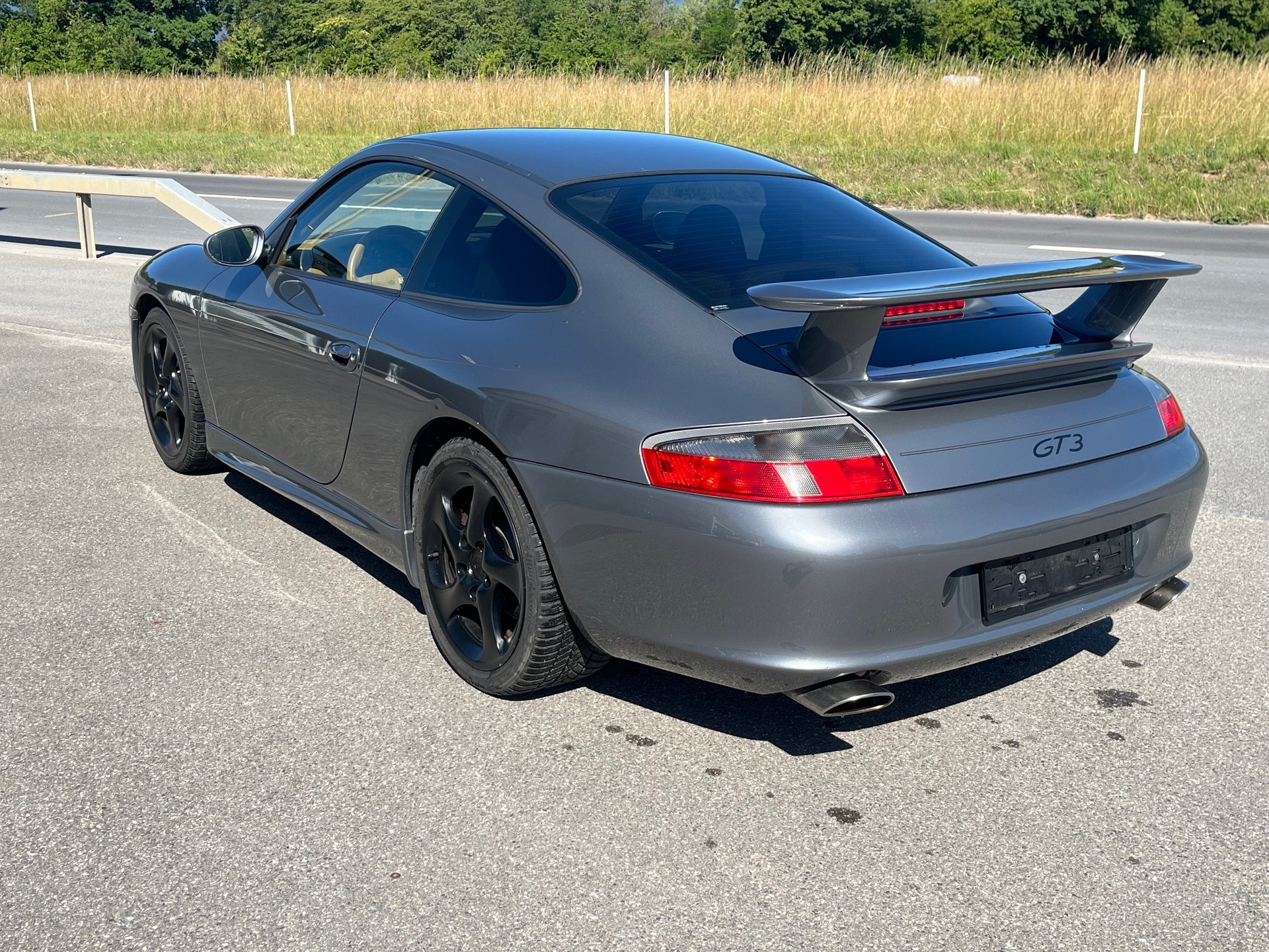 PORSCHE CARRERA-image-3