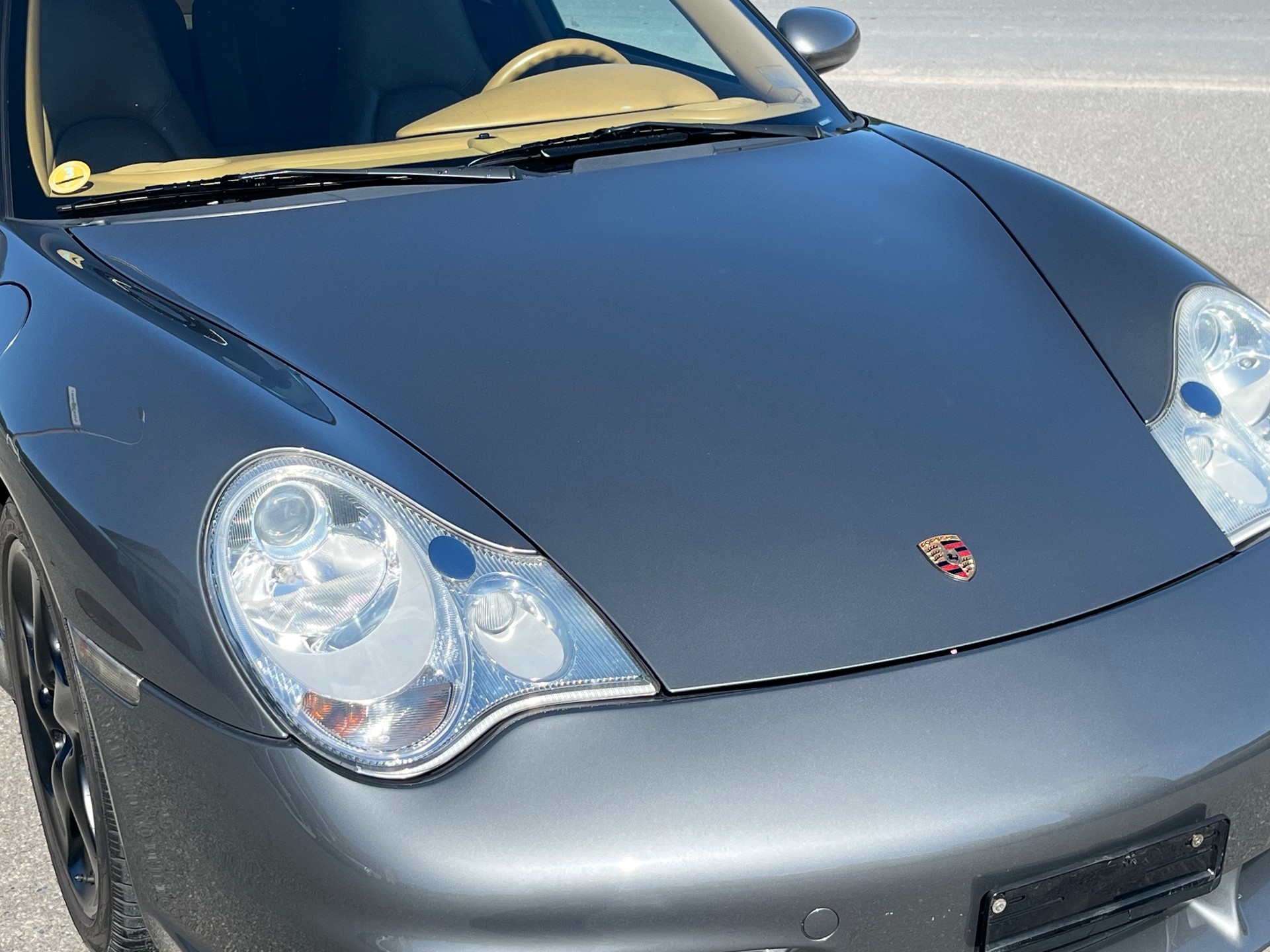 PORSCHE CARRERA-image-9