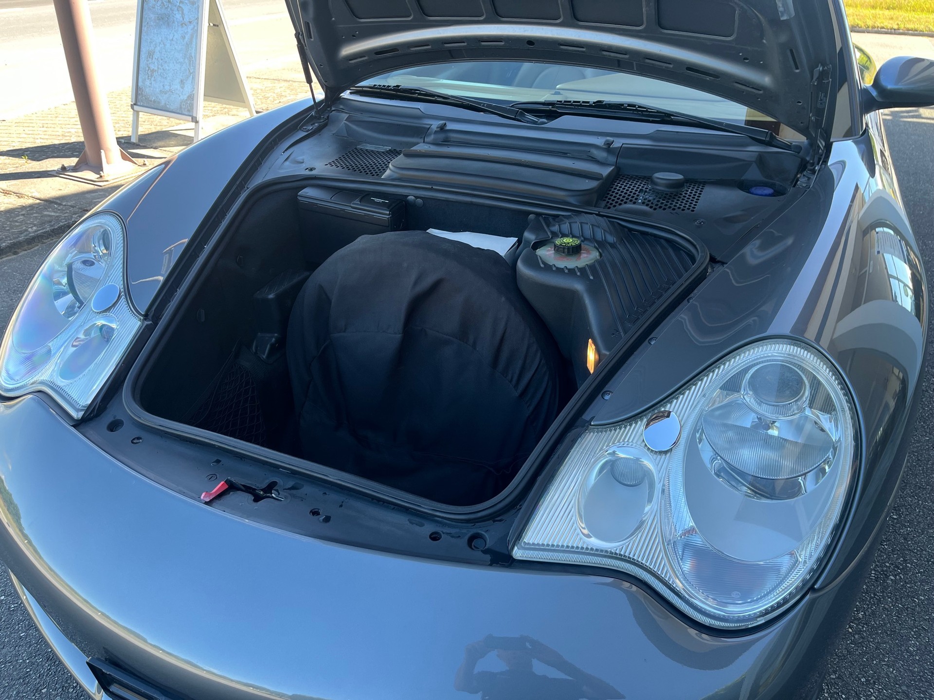 PORSCHE CARRERA-image-13