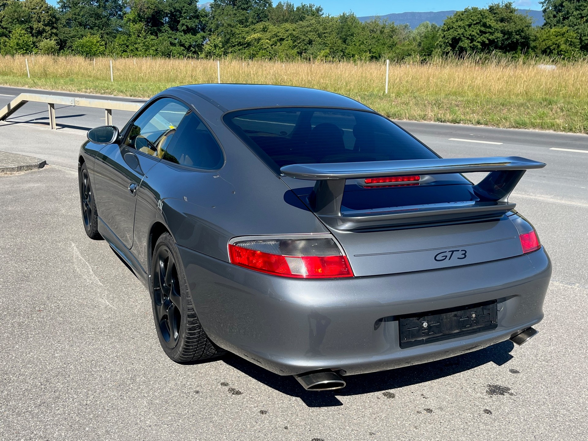 PORSCHE CARRERA-image-2