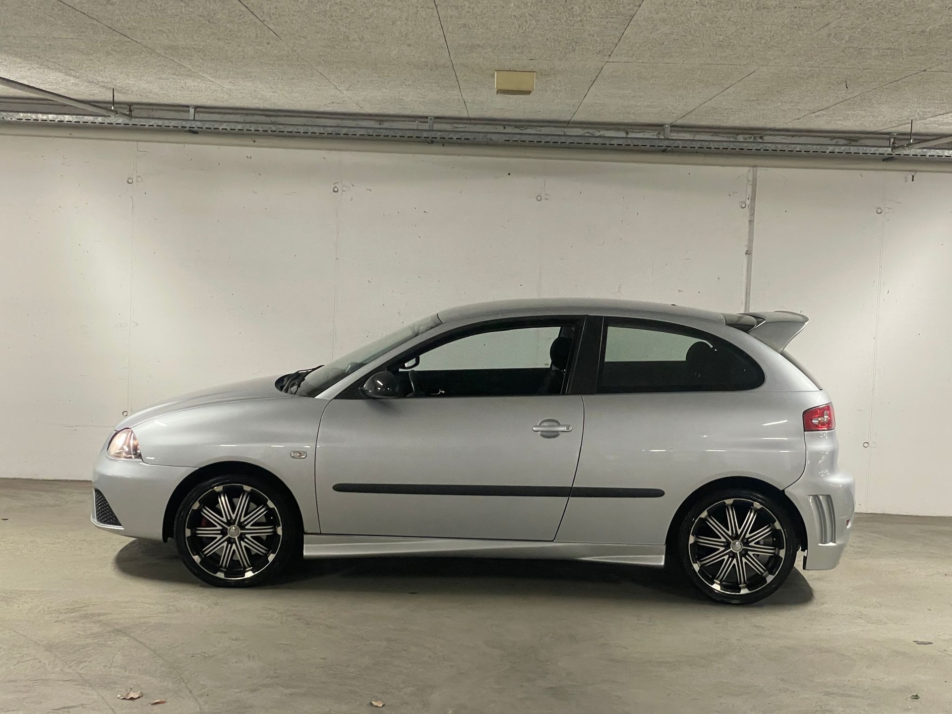 SEAT Ibiza 1.8 20V T Cupra // MFK NEU-image-2