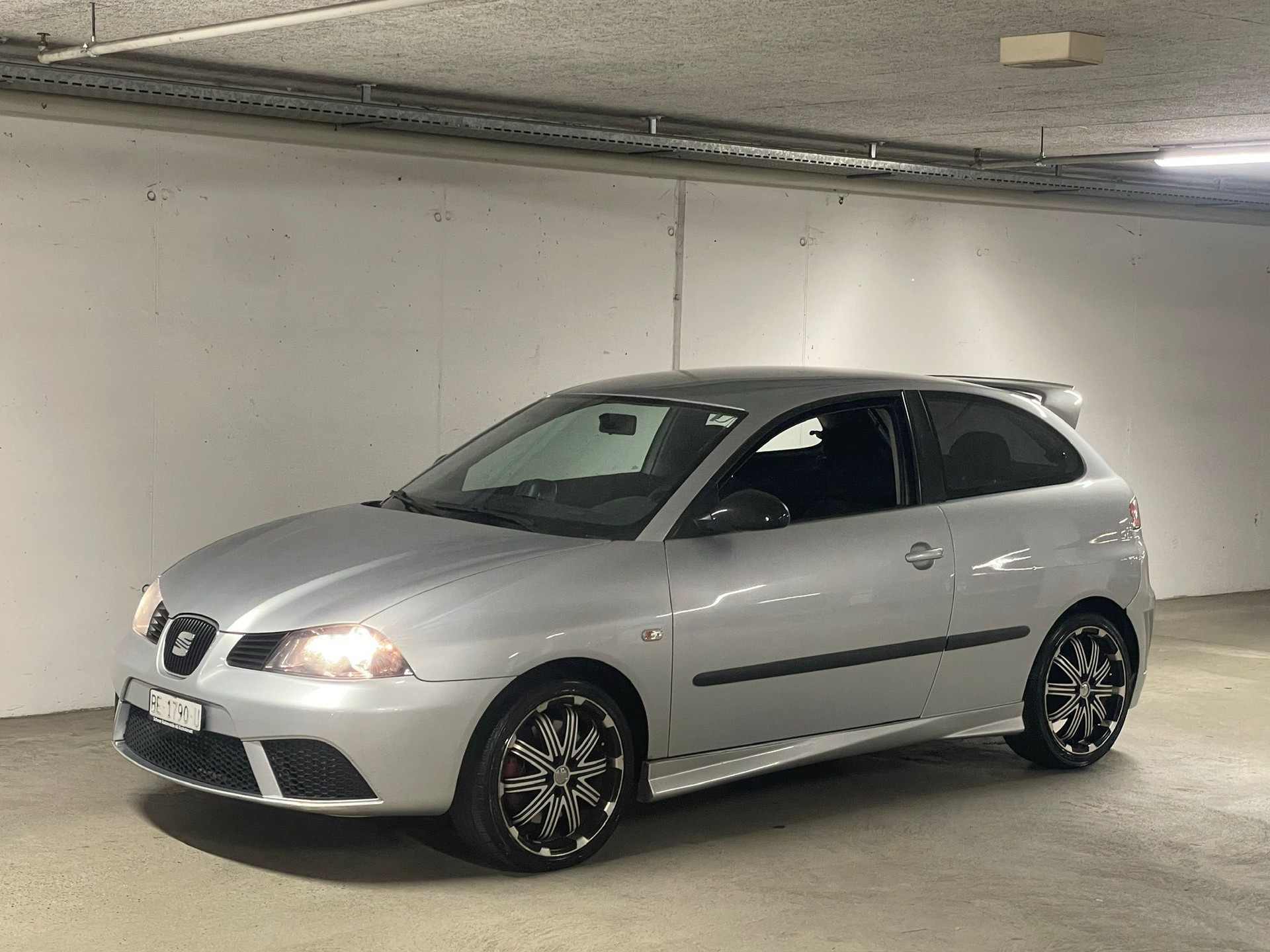 SEAT Ibiza 1.8 20V T Cupra // MFK NEU-image-1