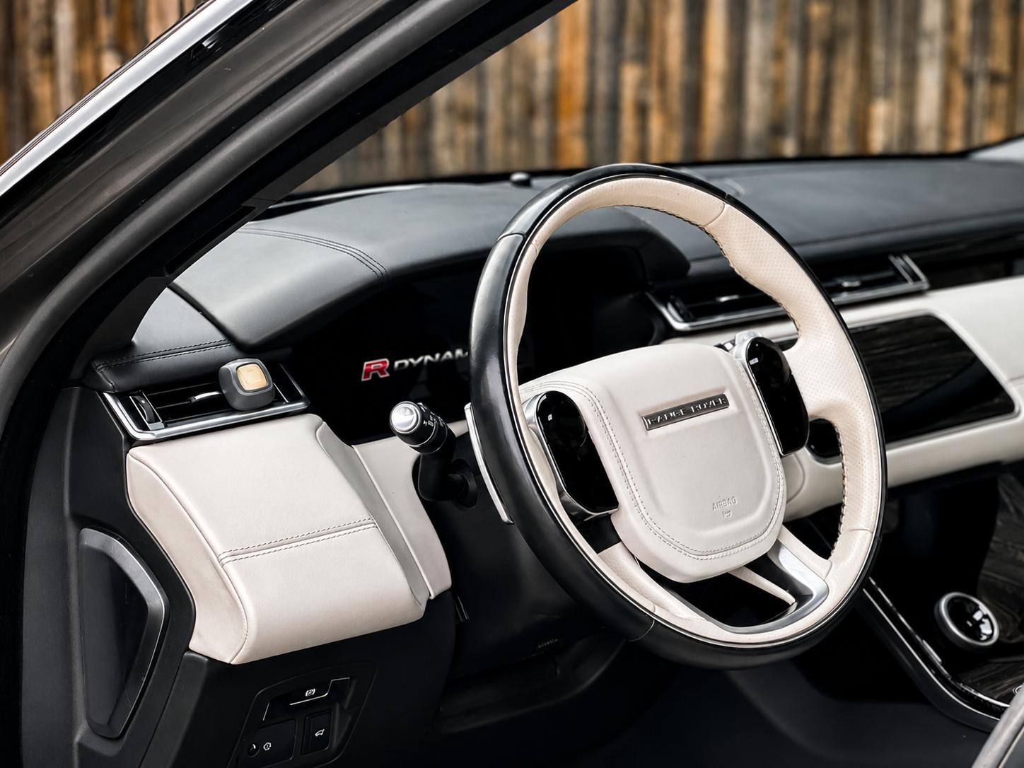 LAND ROVER Range Rover Velar D 300 First Edition Automatic-image-10