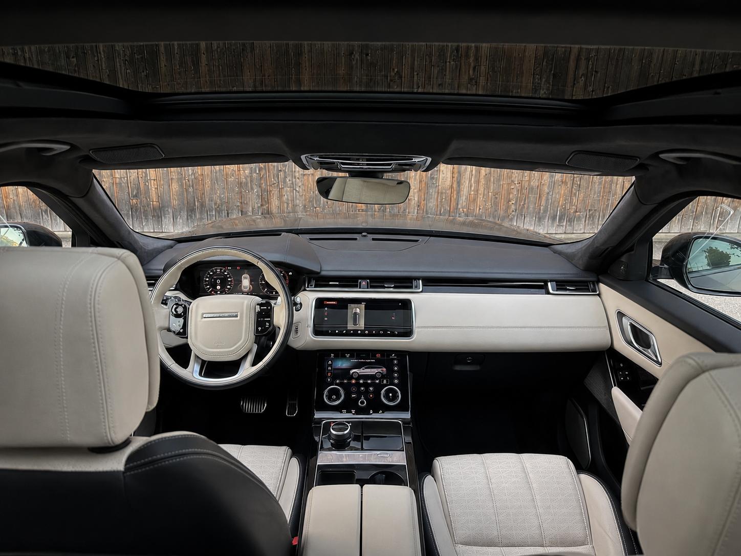 LAND ROVER Range Rover Velar D 300 First Edition Automatic-image-11
