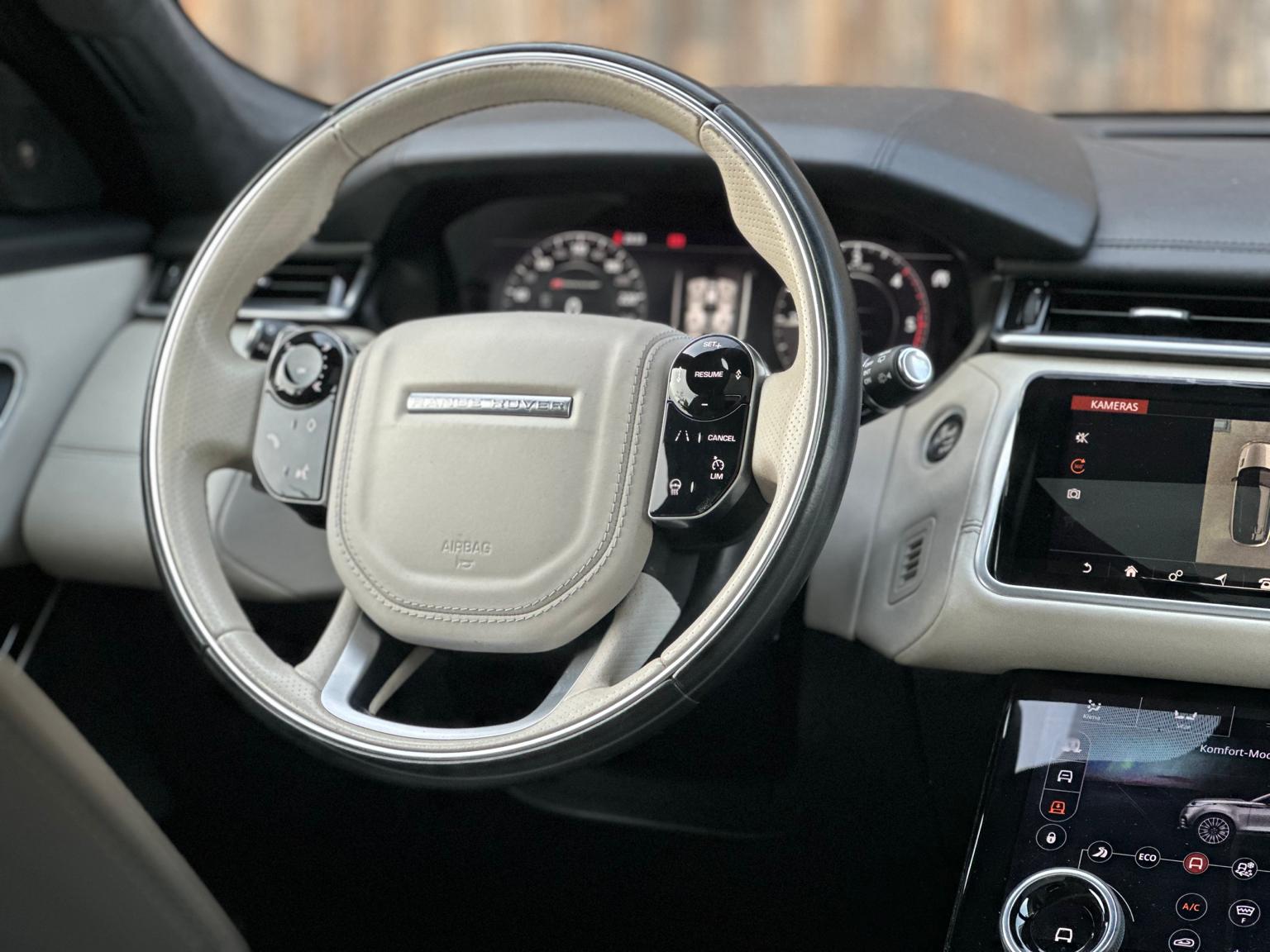 LAND ROVER Range Rover Velar D 300 First Edition Automatic-image-13