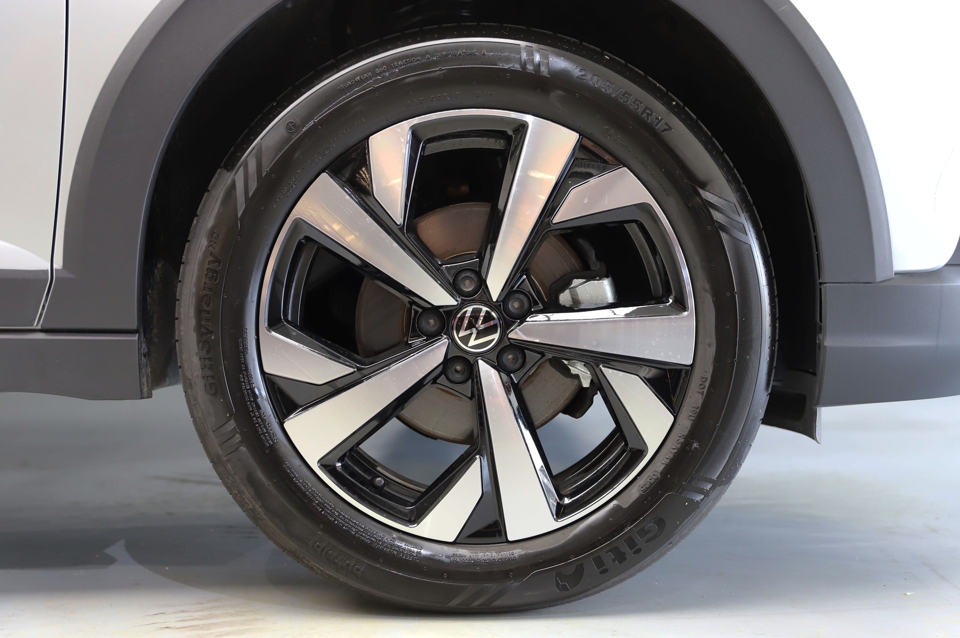 VW Taigo 1.0 TSI Life-image-12