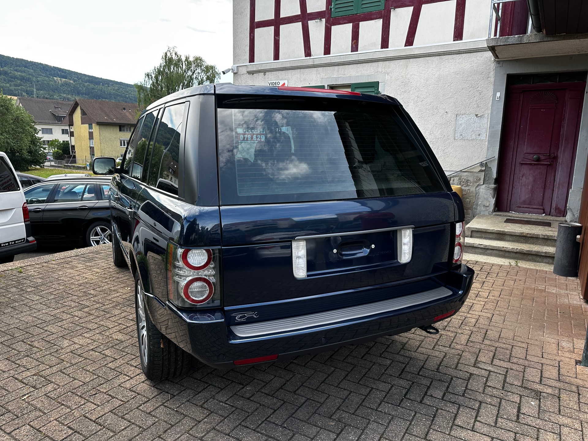 LAND ROVER Range Rover 4.4 TDV8 HSE Automatic-image-3