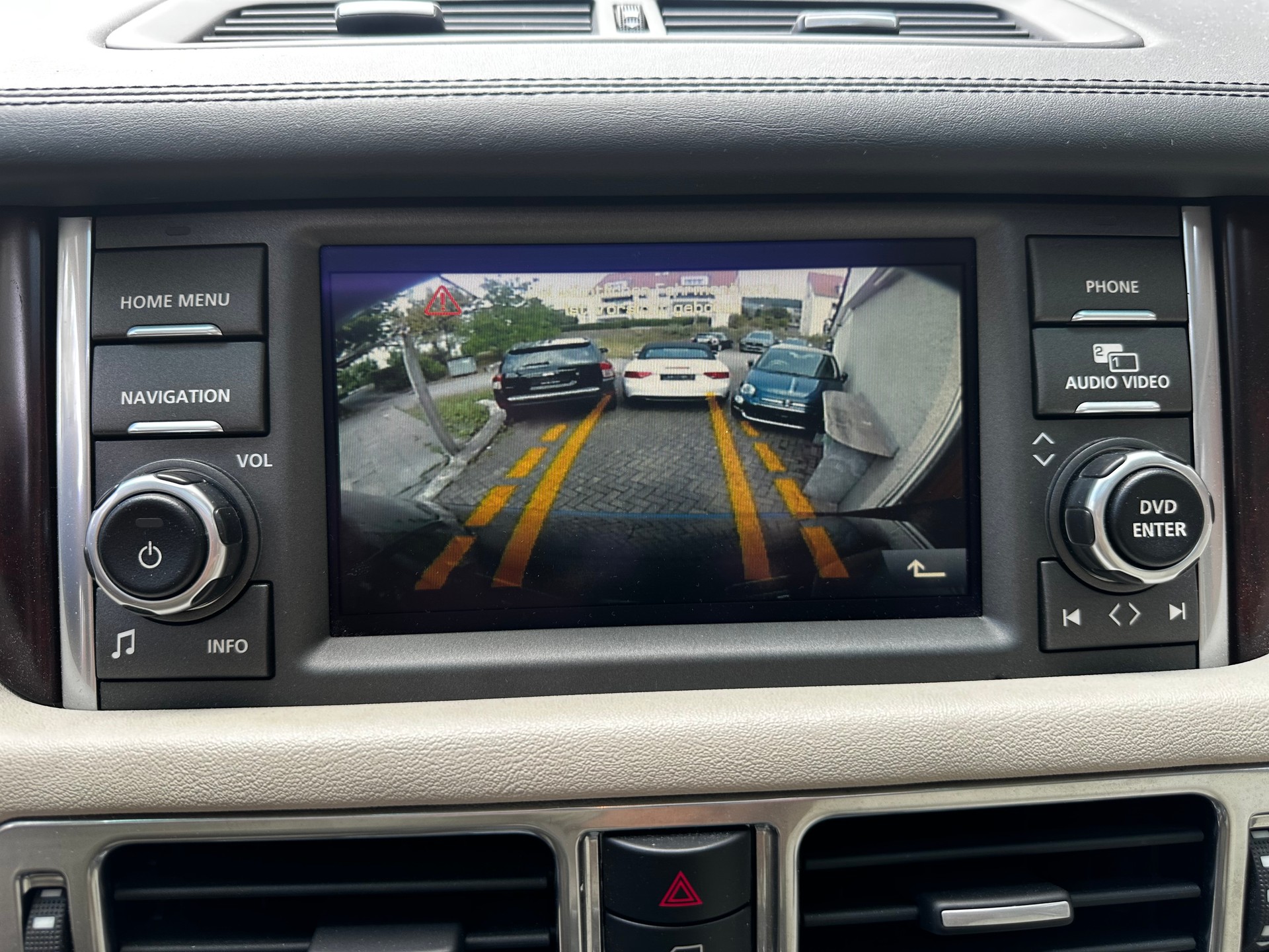 LAND ROVER Range Rover 4.4 TDV8 HSE Automatic-image-9