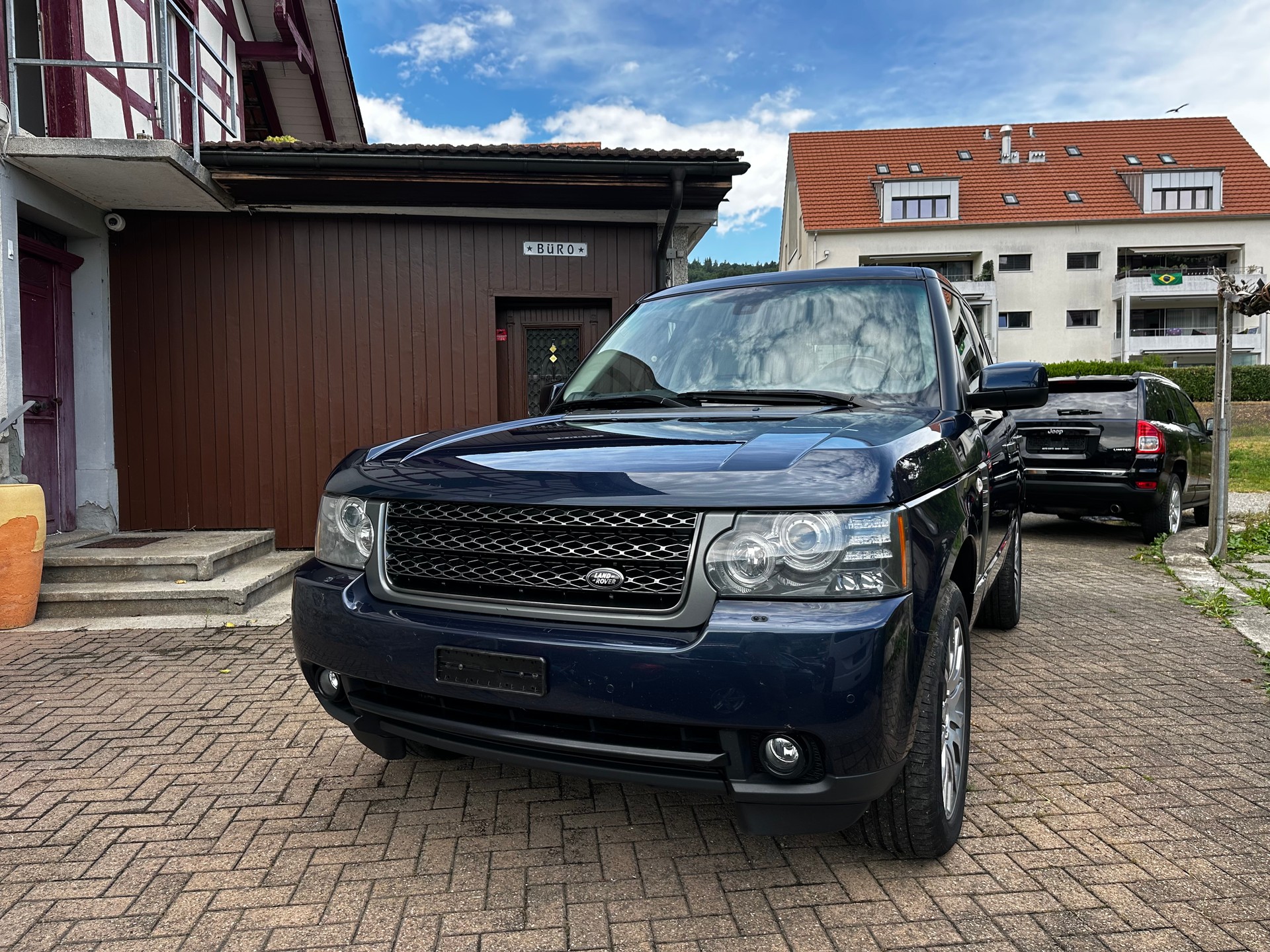 LAND ROVER Range Rover 4.4 TDV8 HSE Automatic-image-0