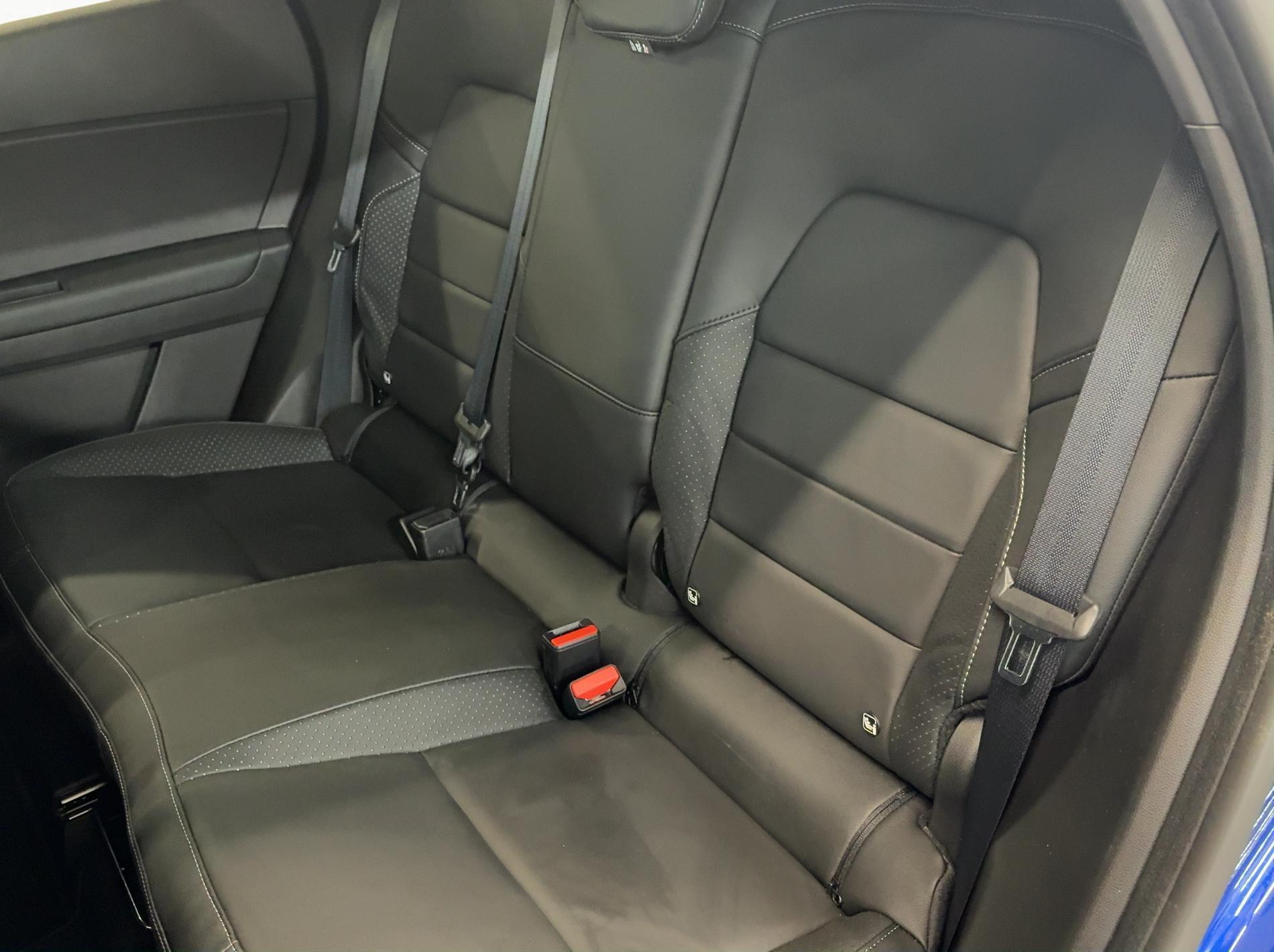 MITSUBISHI ASX 1.6 HEV Instyle-image-10