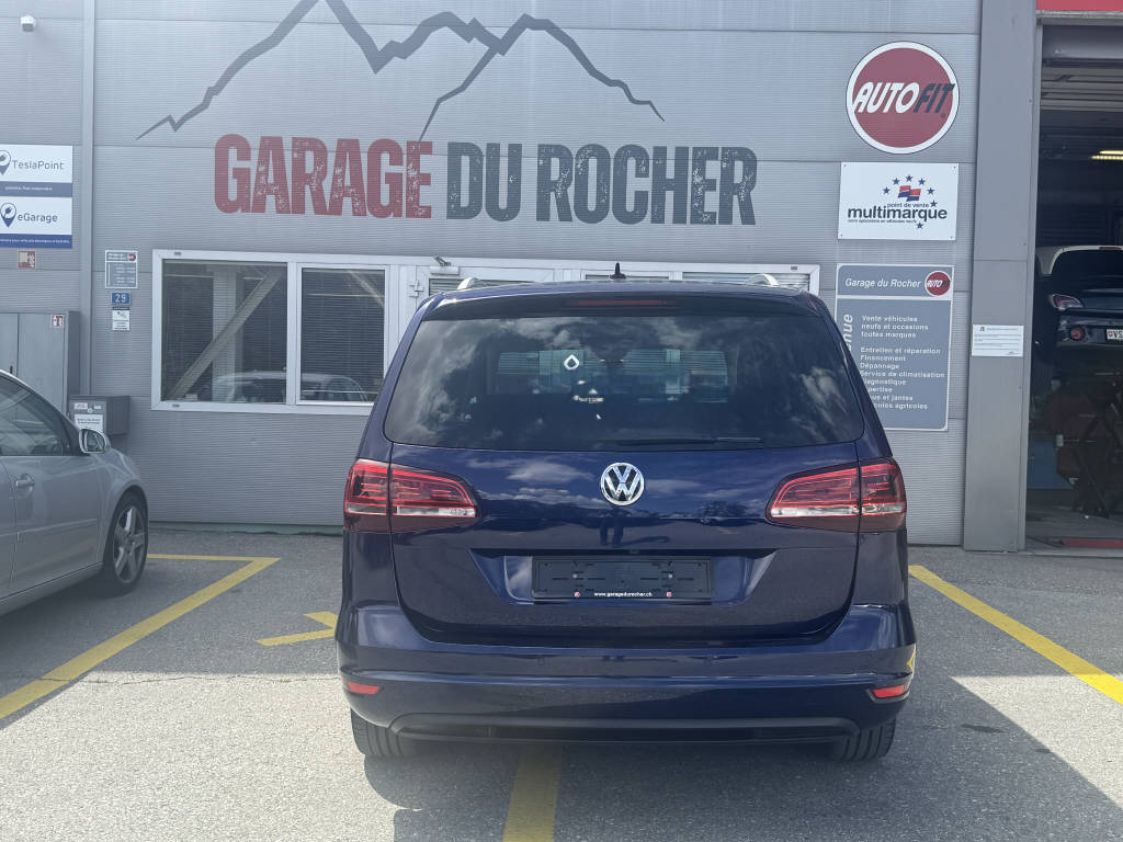 VW Sharan 2.0 TDI SCR Highline DSG 4m-image-2