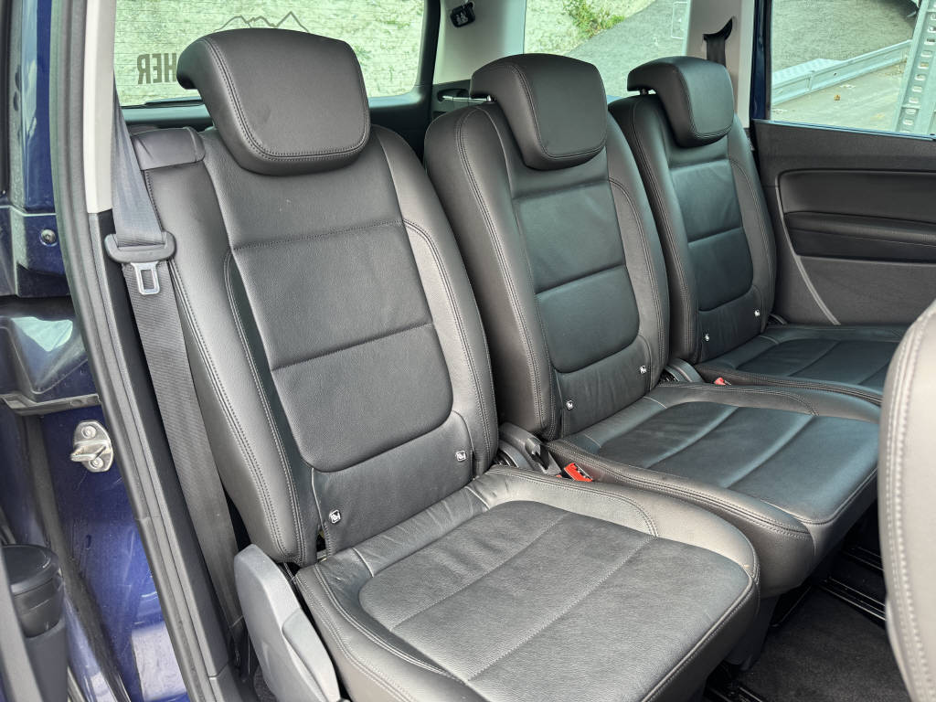 VW Sharan 2.0 TDI SCR Highline DSG 4m-image-8
