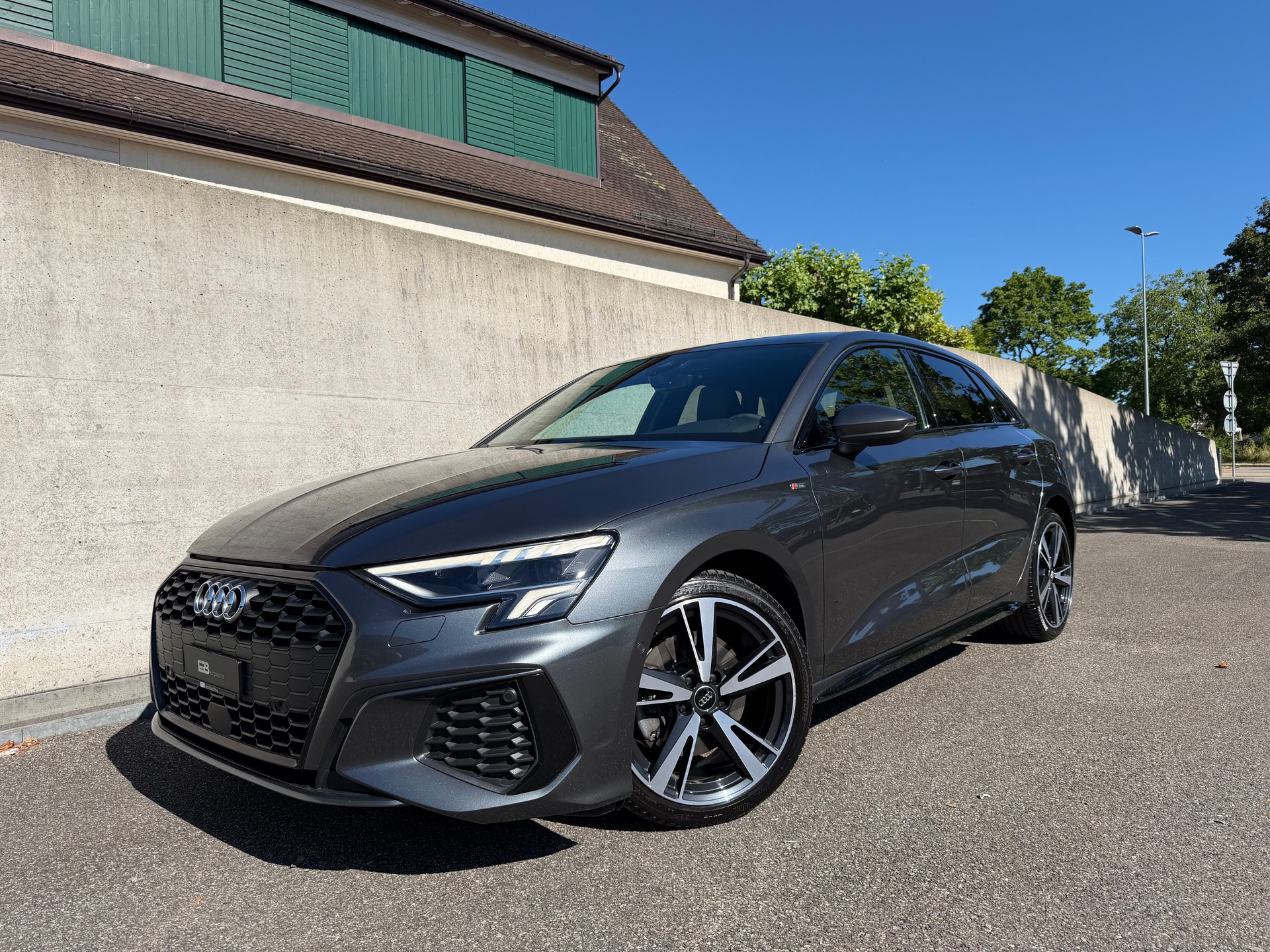AUDI A3 Sportback 35 TFSI S line Attraction S-tronic-image-0