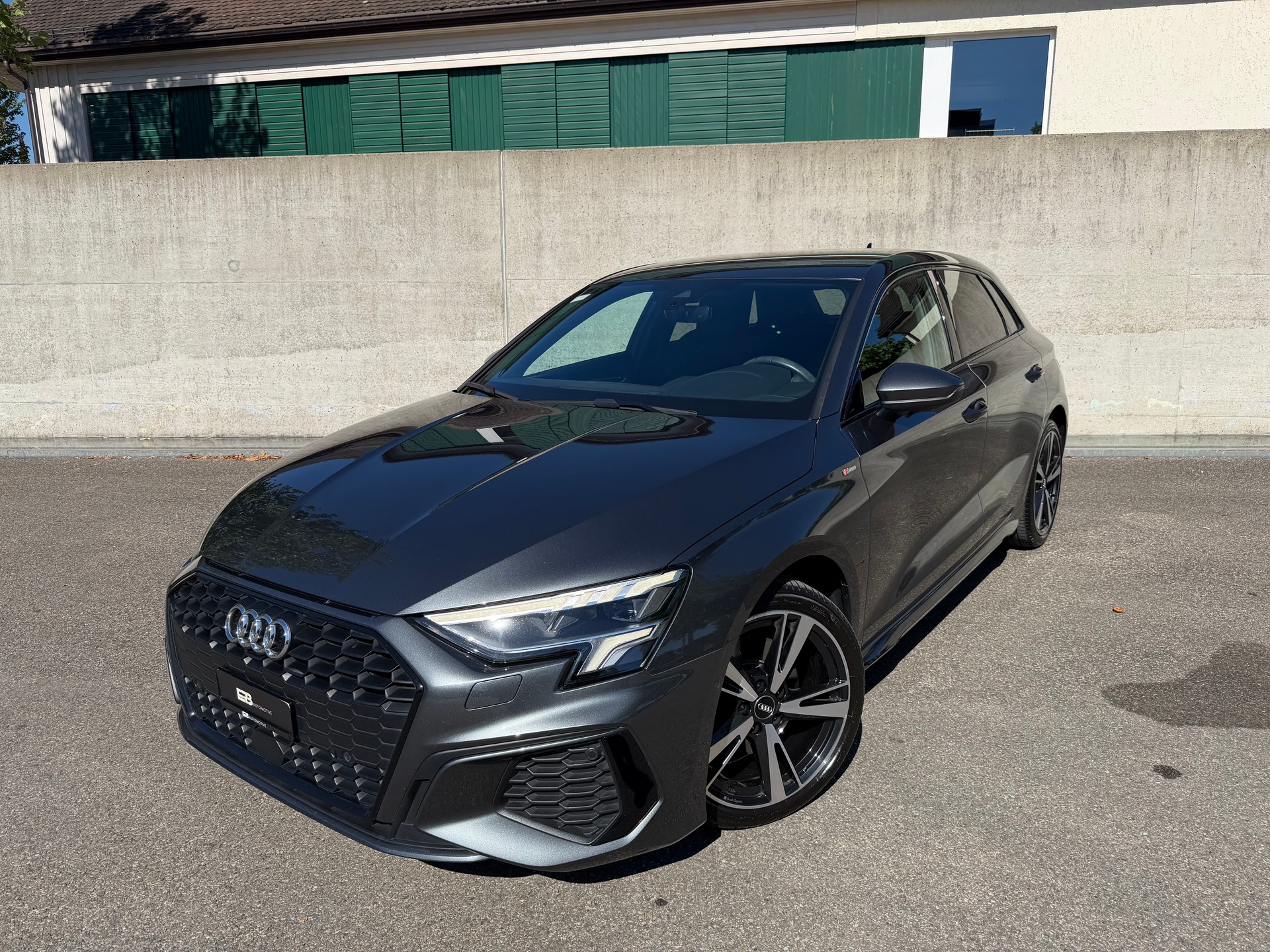AUDI A3 Sportback 35 TFSI S line Attraction S-tronic-image-3