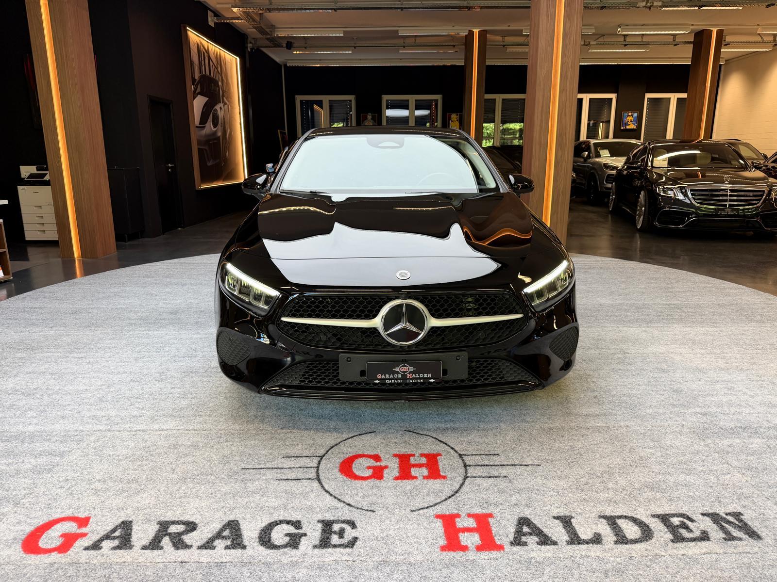 MERCEDES-BENZ A 180 d Night Star-image-2