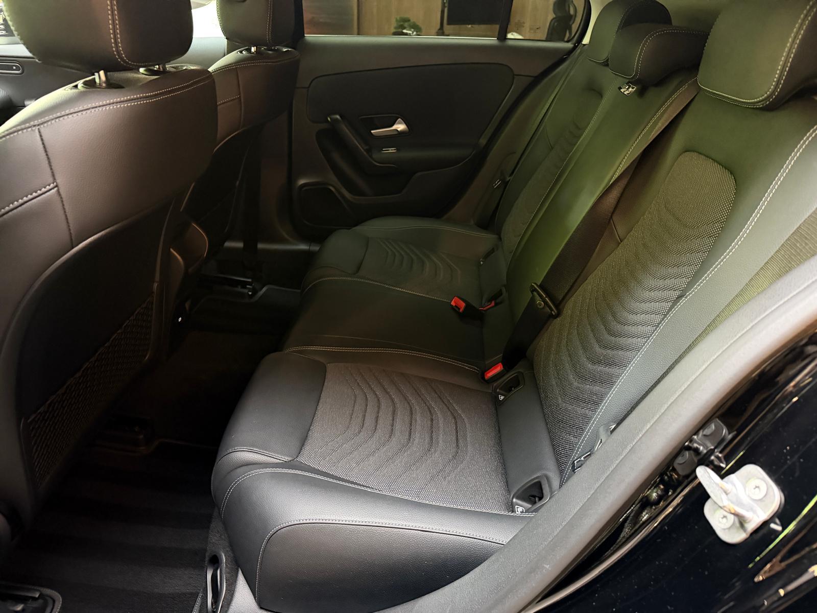 MERCEDES-BENZ A 180 d Night Star-image-19