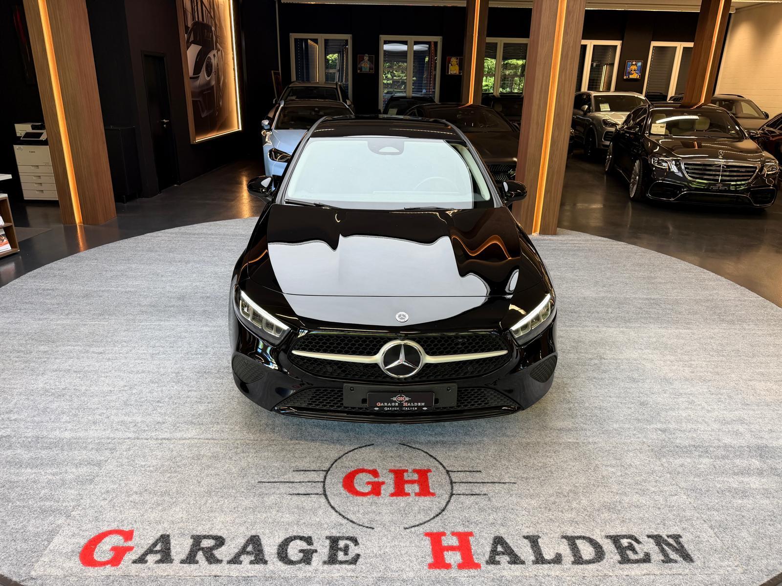 MERCEDES-BENZ A 180 d Night Star-image-1