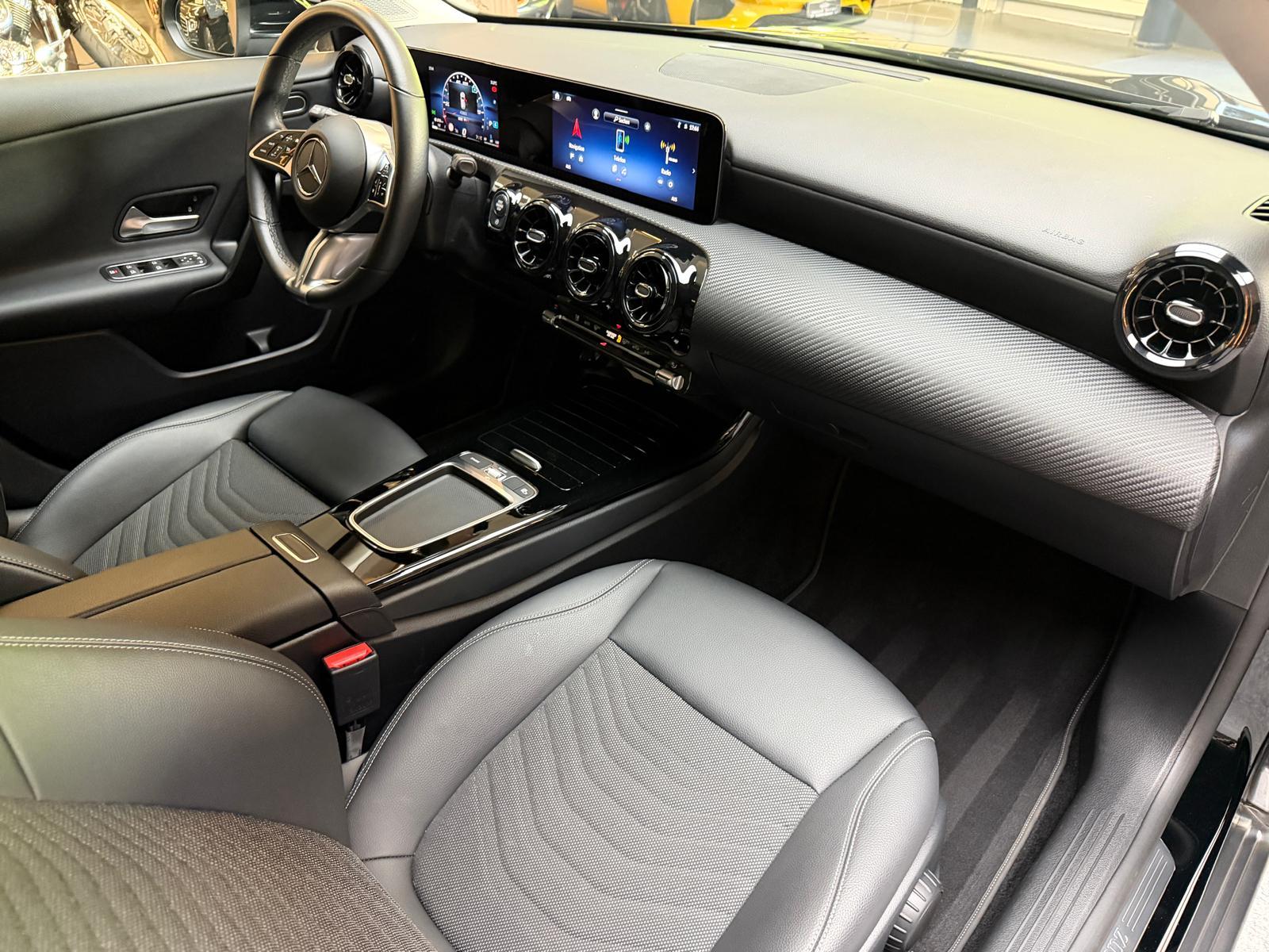 MERCEDES-BENZ A 180 d Night Star-image-17
