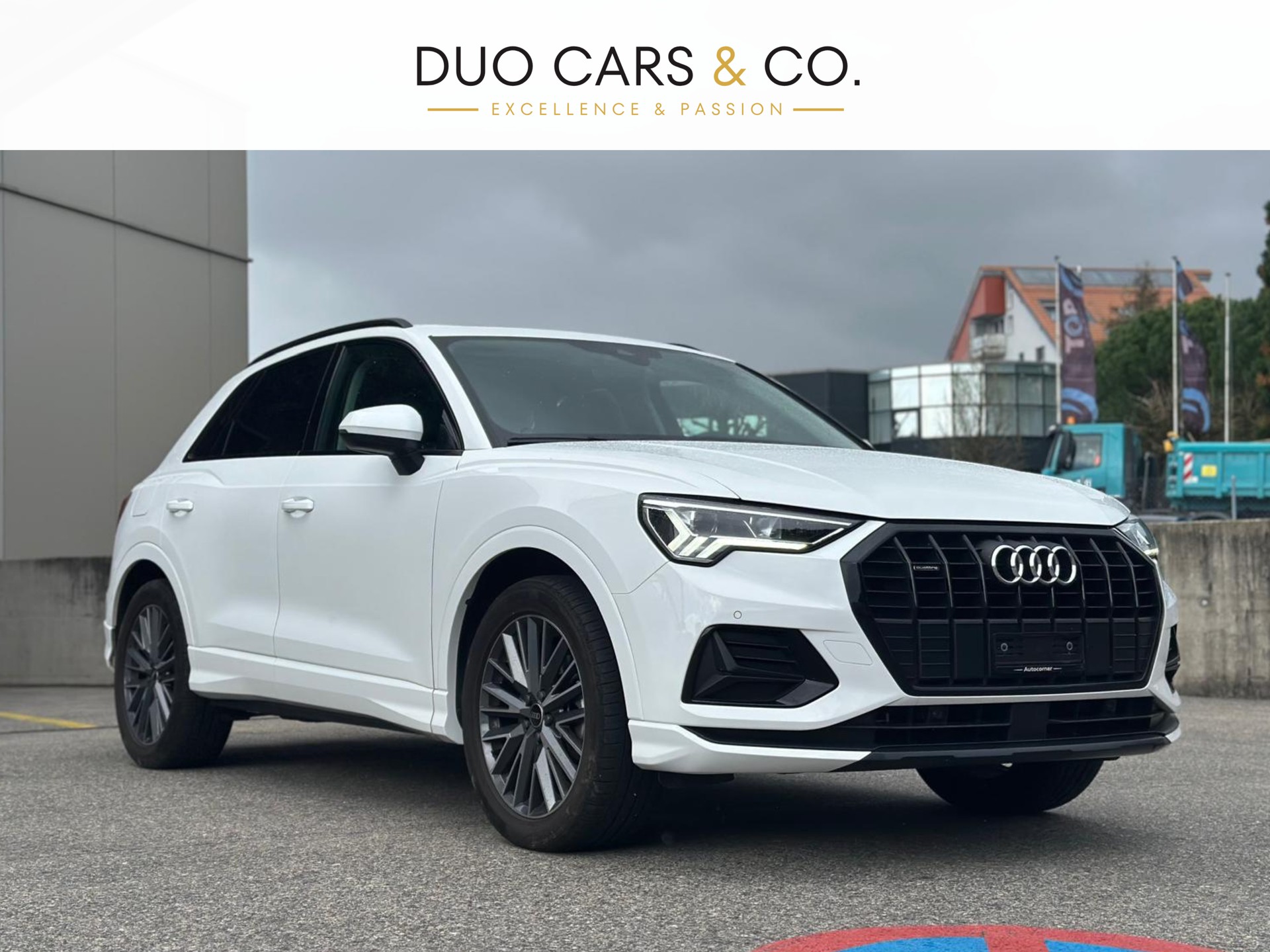 AUDI Q3 40 TFSI S line quattro S-tronic-image-0