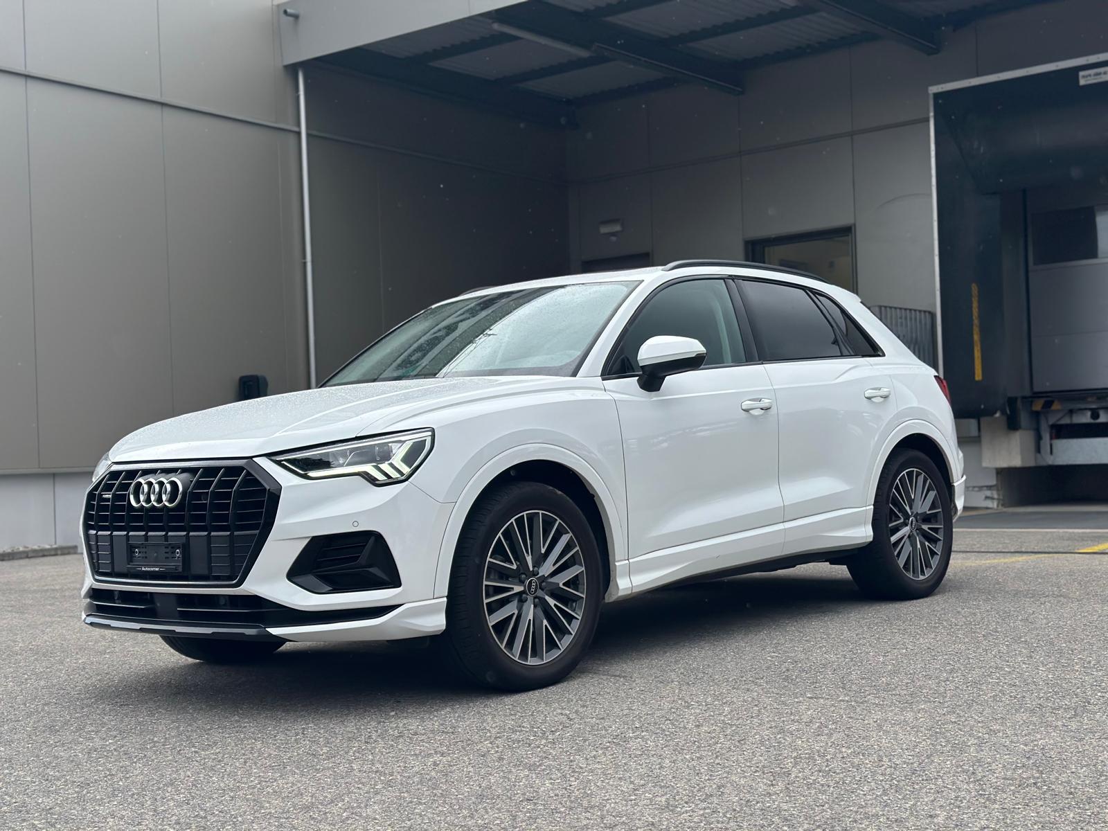 AUDI Q3 40 TFSI S line quattro S-tronic-image-1