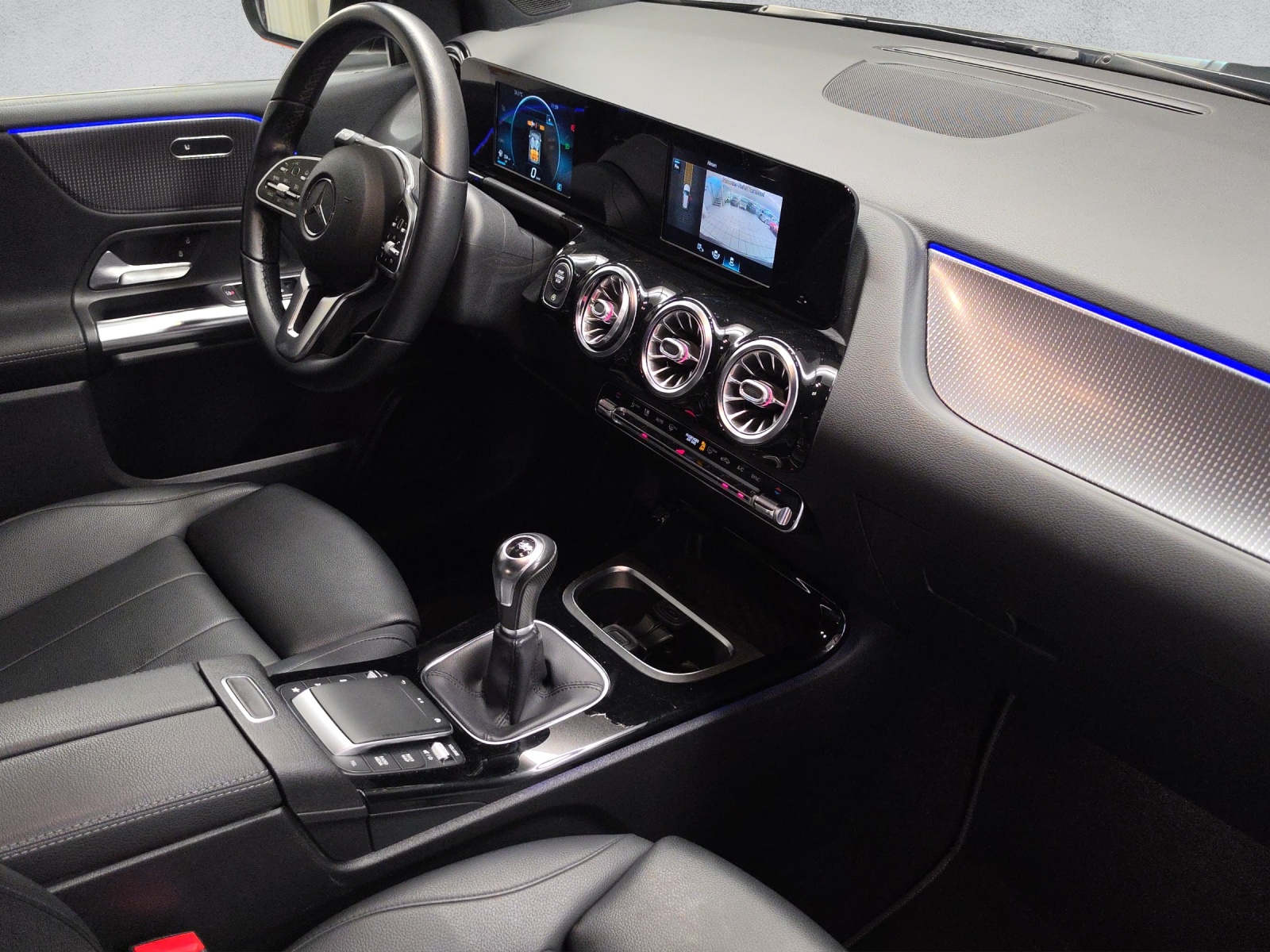 MERCEDES-BENZ B 200 Night Star-image-8