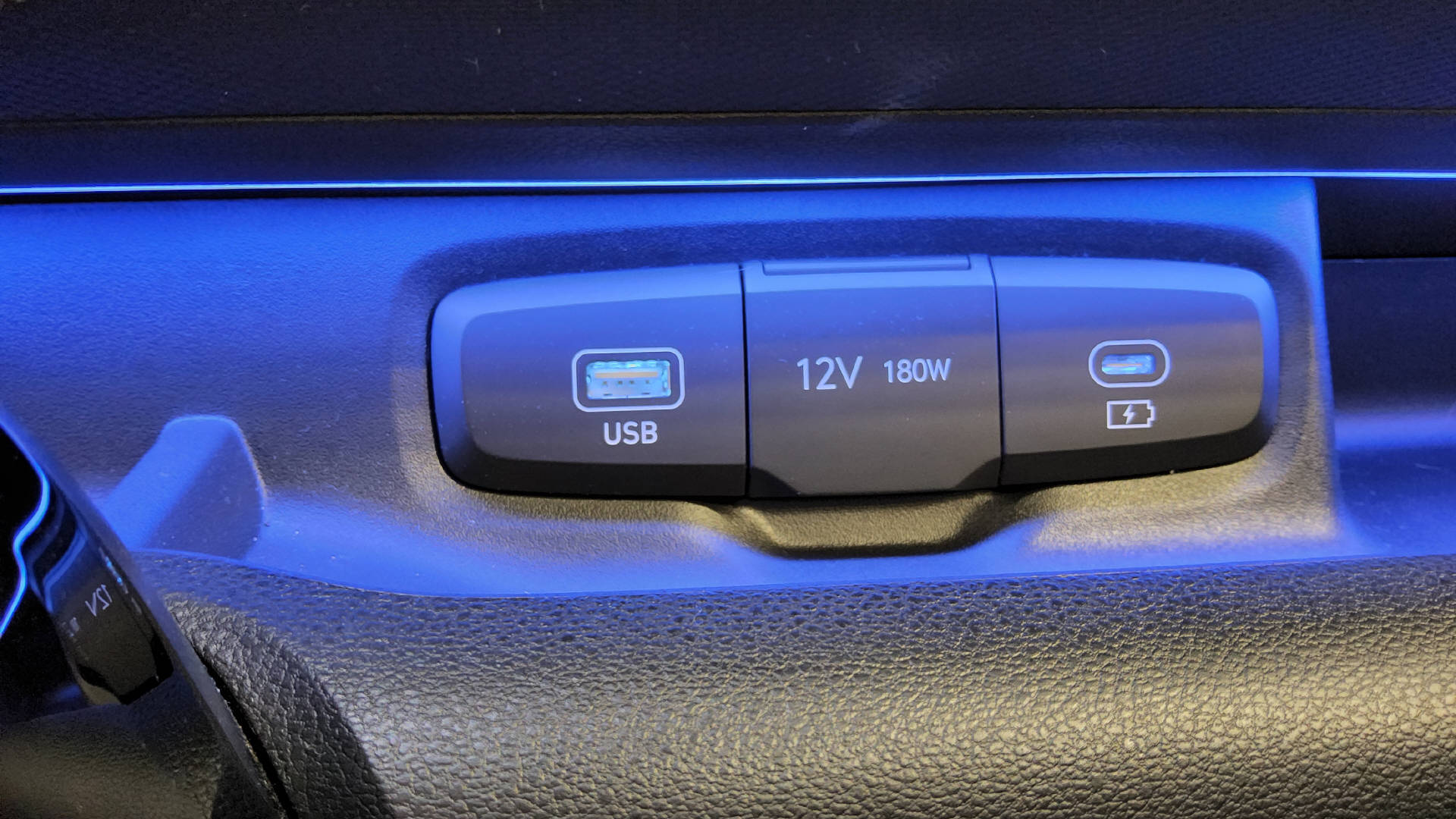 HYUNDAI Inster 49 kWh Electric Vertex-image-21