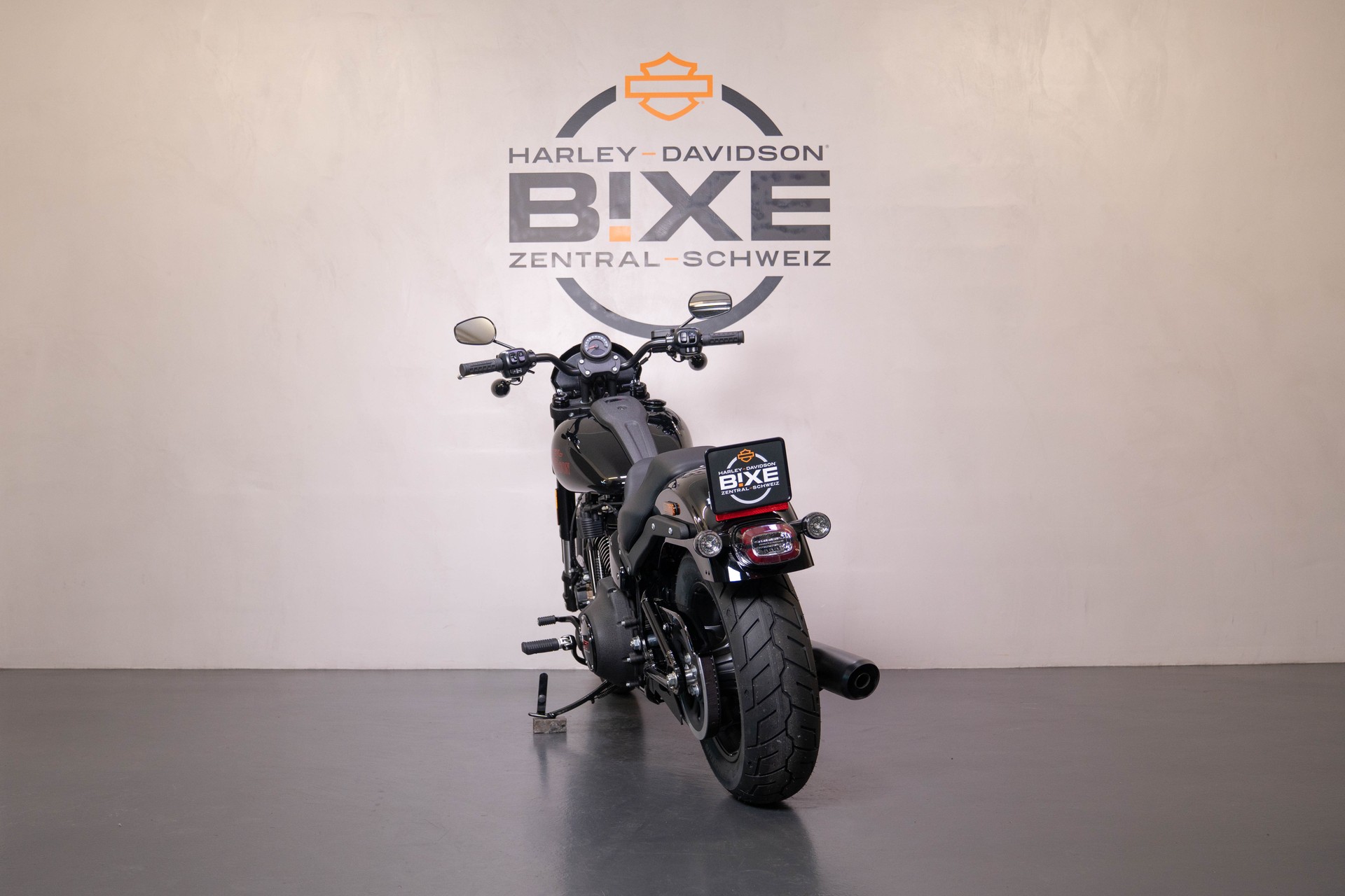 HARLEY-DAVIDSON FXLRS Low Rider S 117ci-showroom-element-3