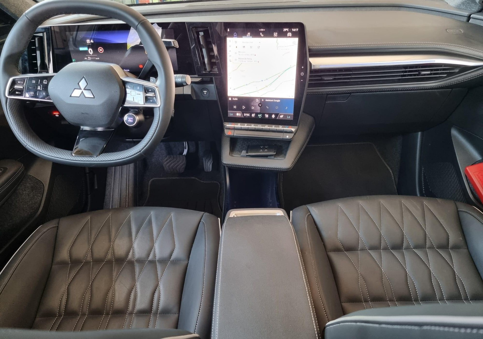 MITSUBISHI Eclipse Cross Instyle-image-8