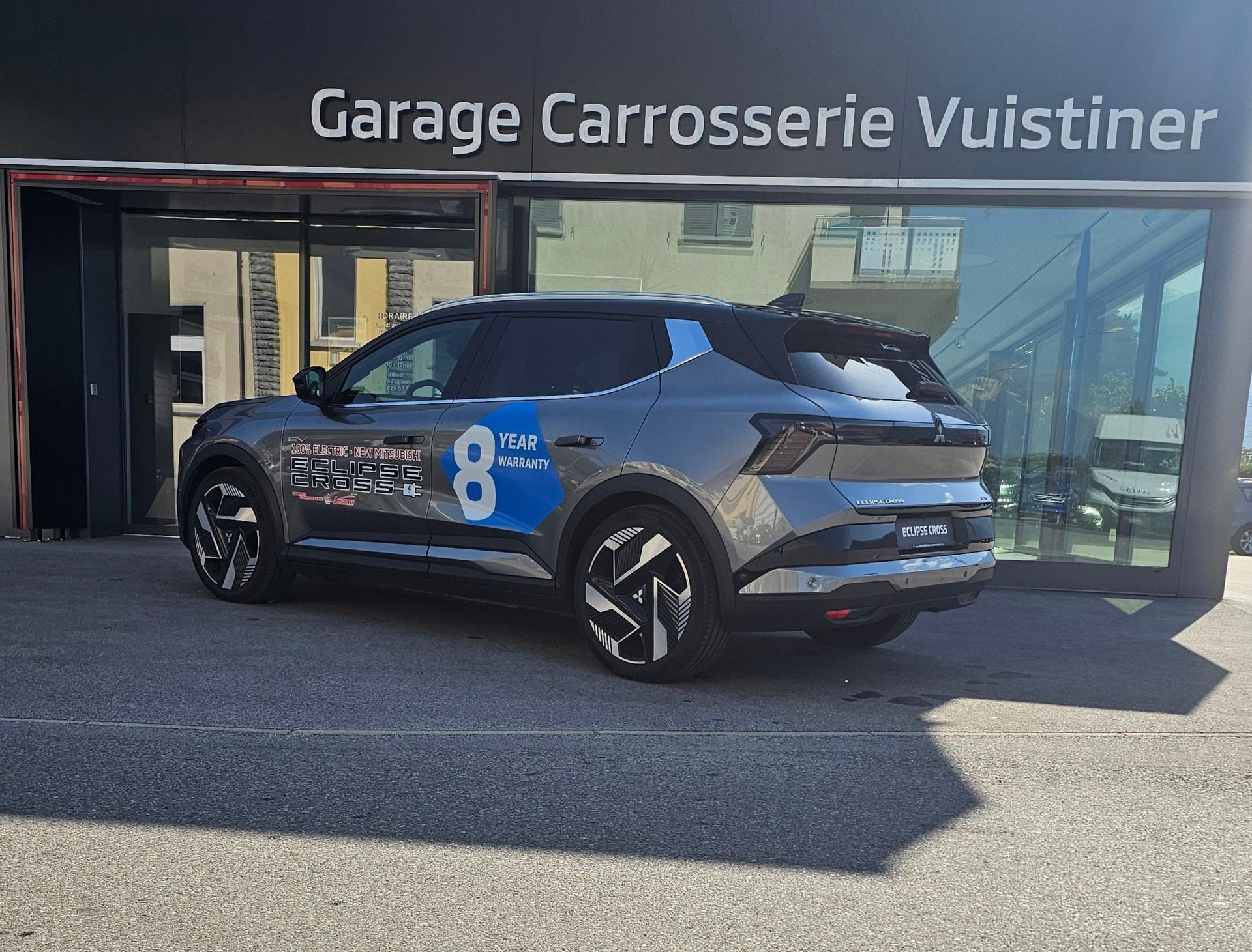 MITSUBISHI Eclipse Cross Instyle-image-3