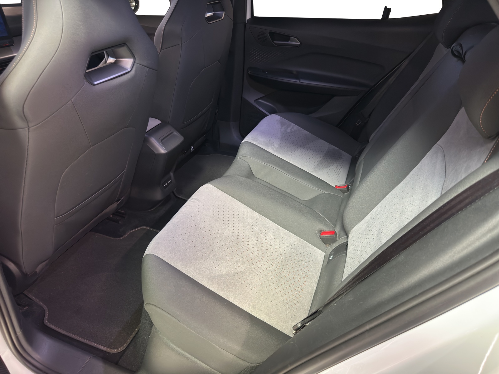 CUPRA Born 77 kWh e-Boost-image-11