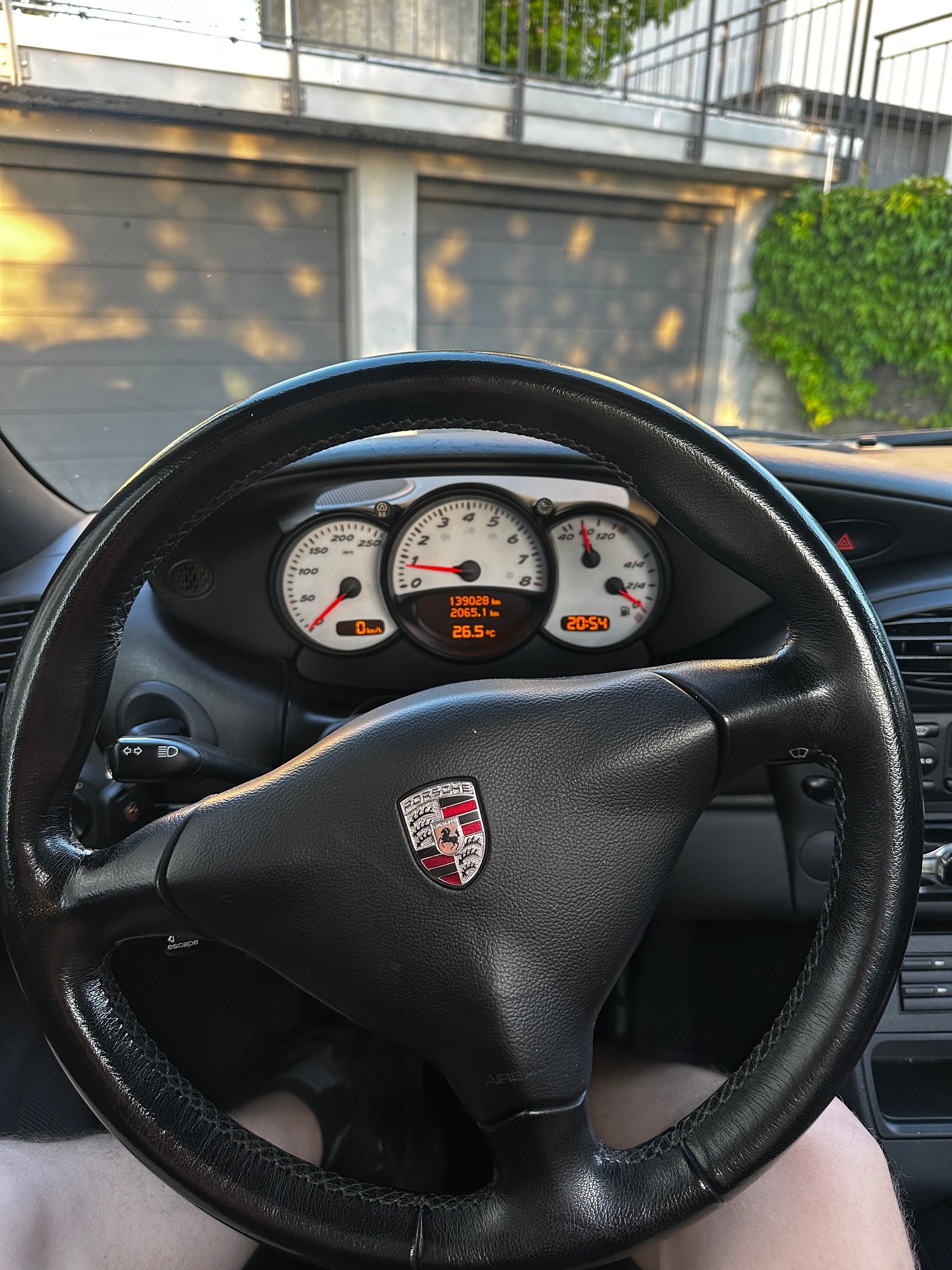 PORSCHE 2.7-image-8