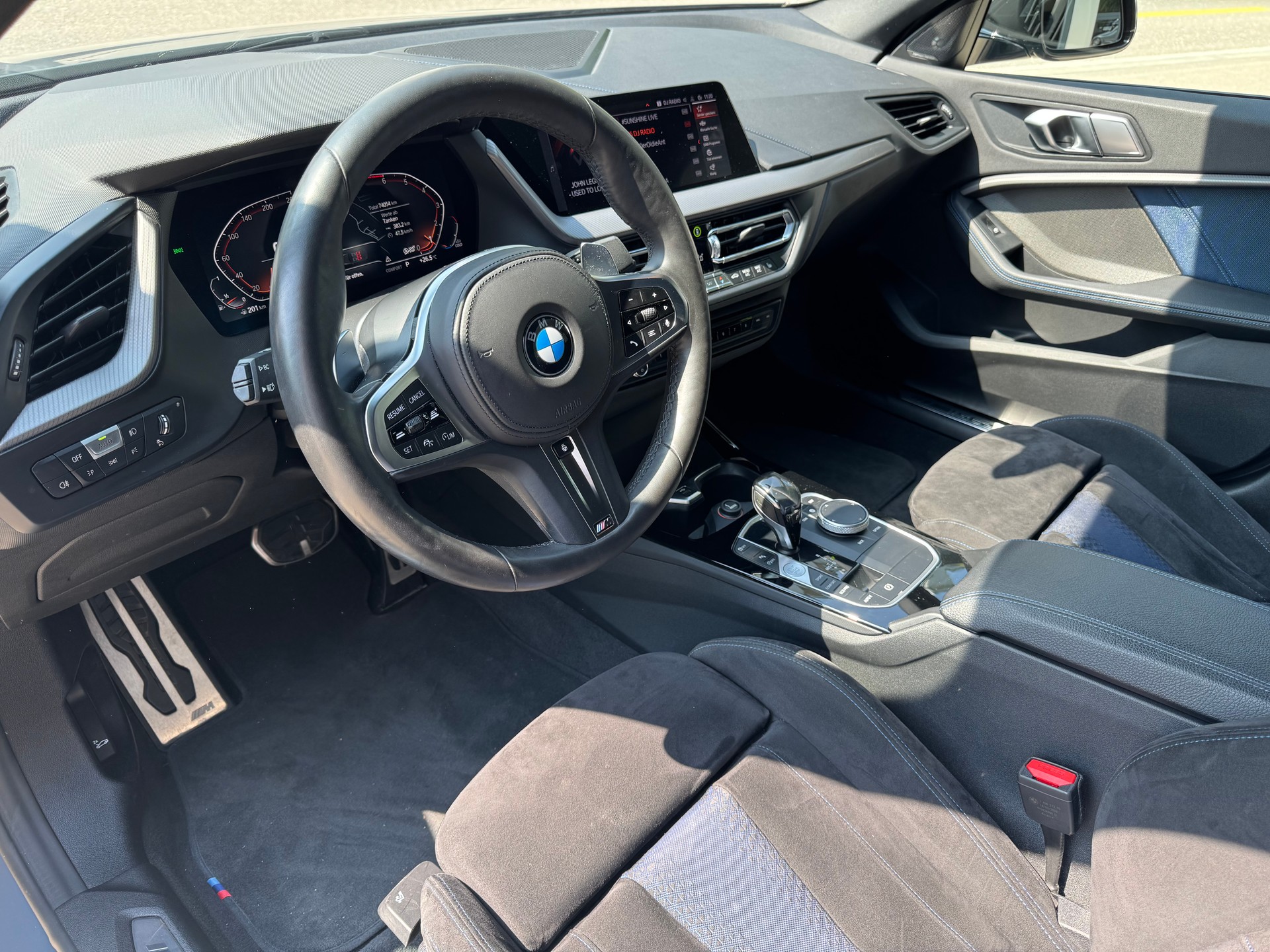 BMW M235i Gran Coupé xDrive Steptronic-image-7