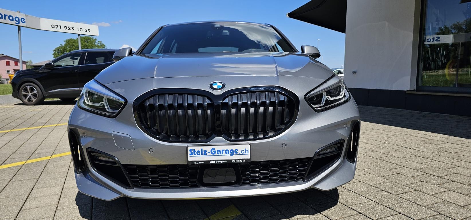 BMW 120i M Sport Steptronic-image-4
