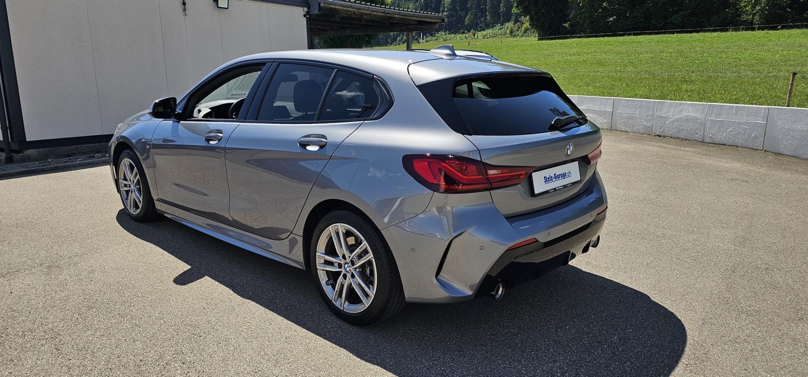 BMW 120i M Sport Steptronic-image-6