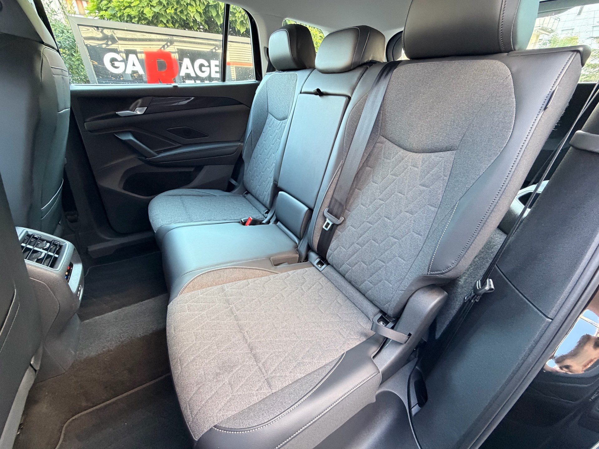 VW Tayron 2.0 TDI 193 PS 4MOTION LIFE-image-27