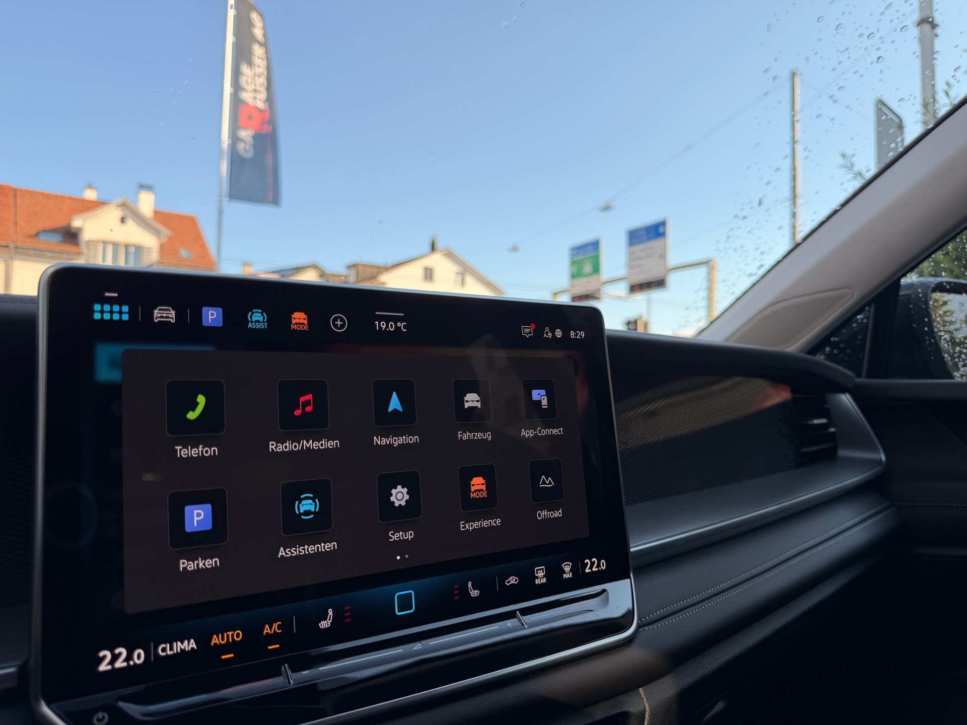 VW Tayron 2.0 TDI 193 PS 4MOTION LIFE-image-25