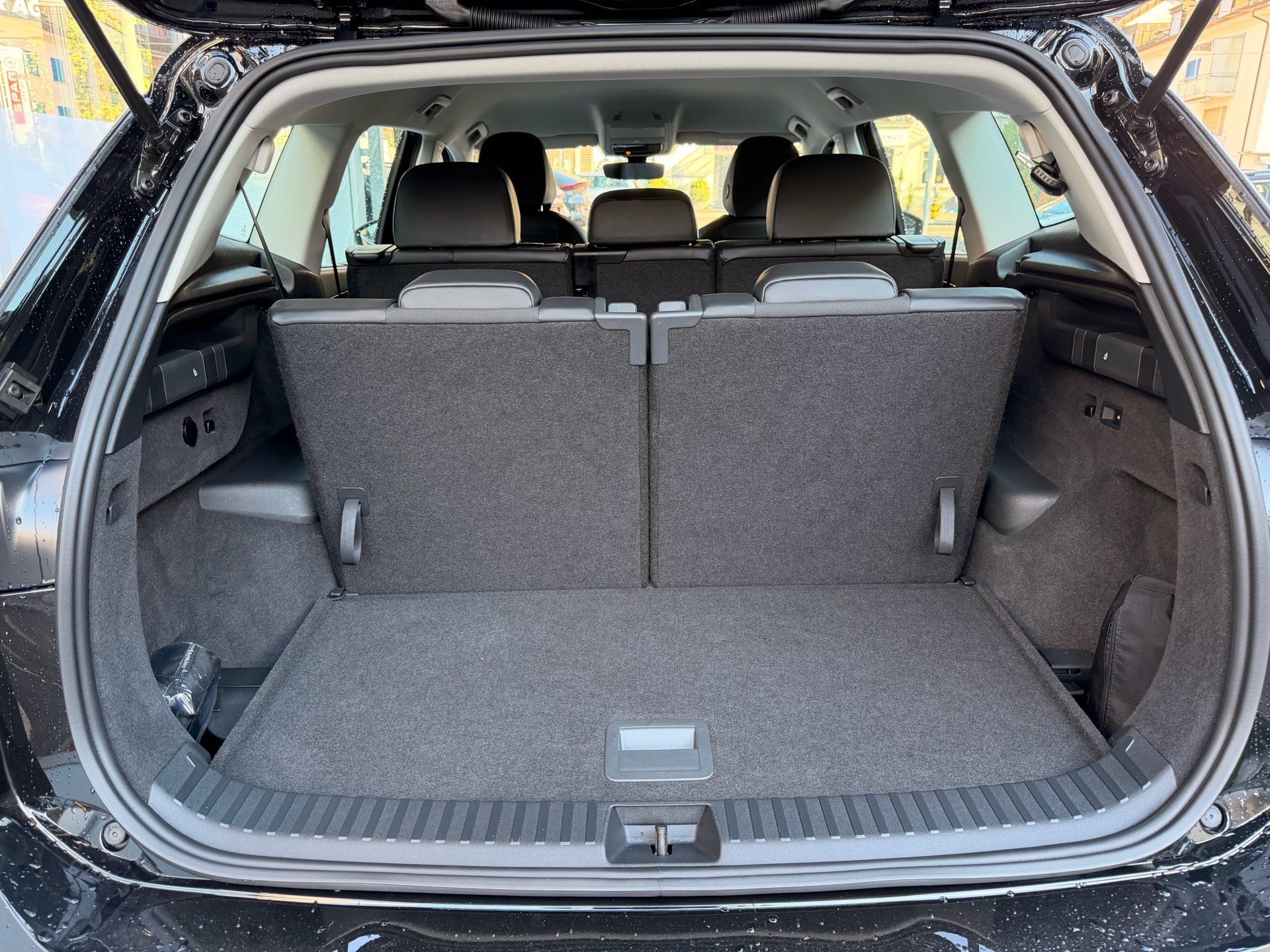 VW Tayron 2.0 TDI 193 PS 4MOTION LIFE-image-29