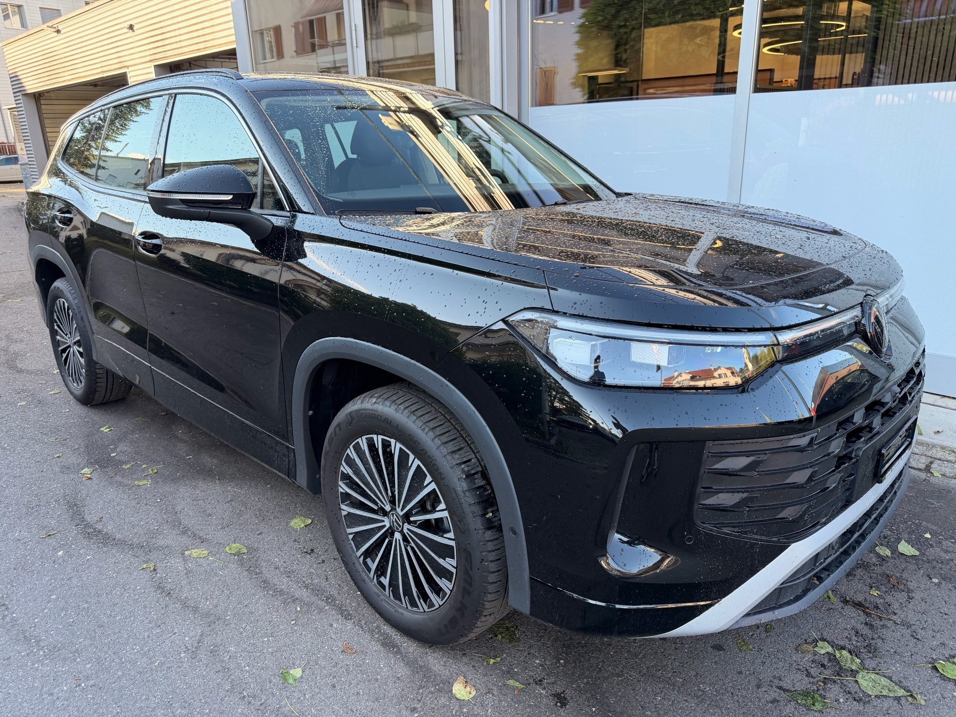 VW Tayron 2.0 TDI 193 PS 4MOTION LIFE-image-2