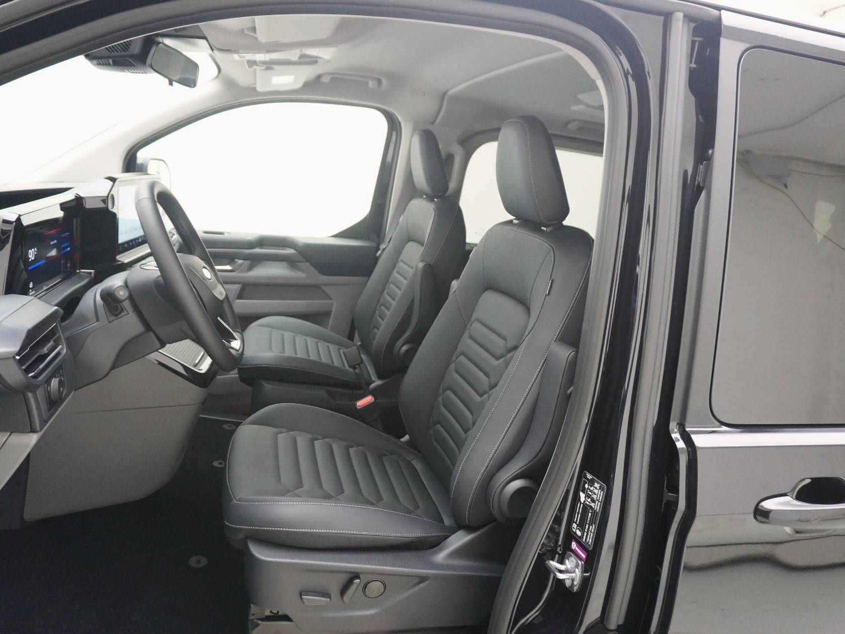 FORD Tourneo Custom 320 L1 2.0 TDCI 4x4 Titanium X-image-11