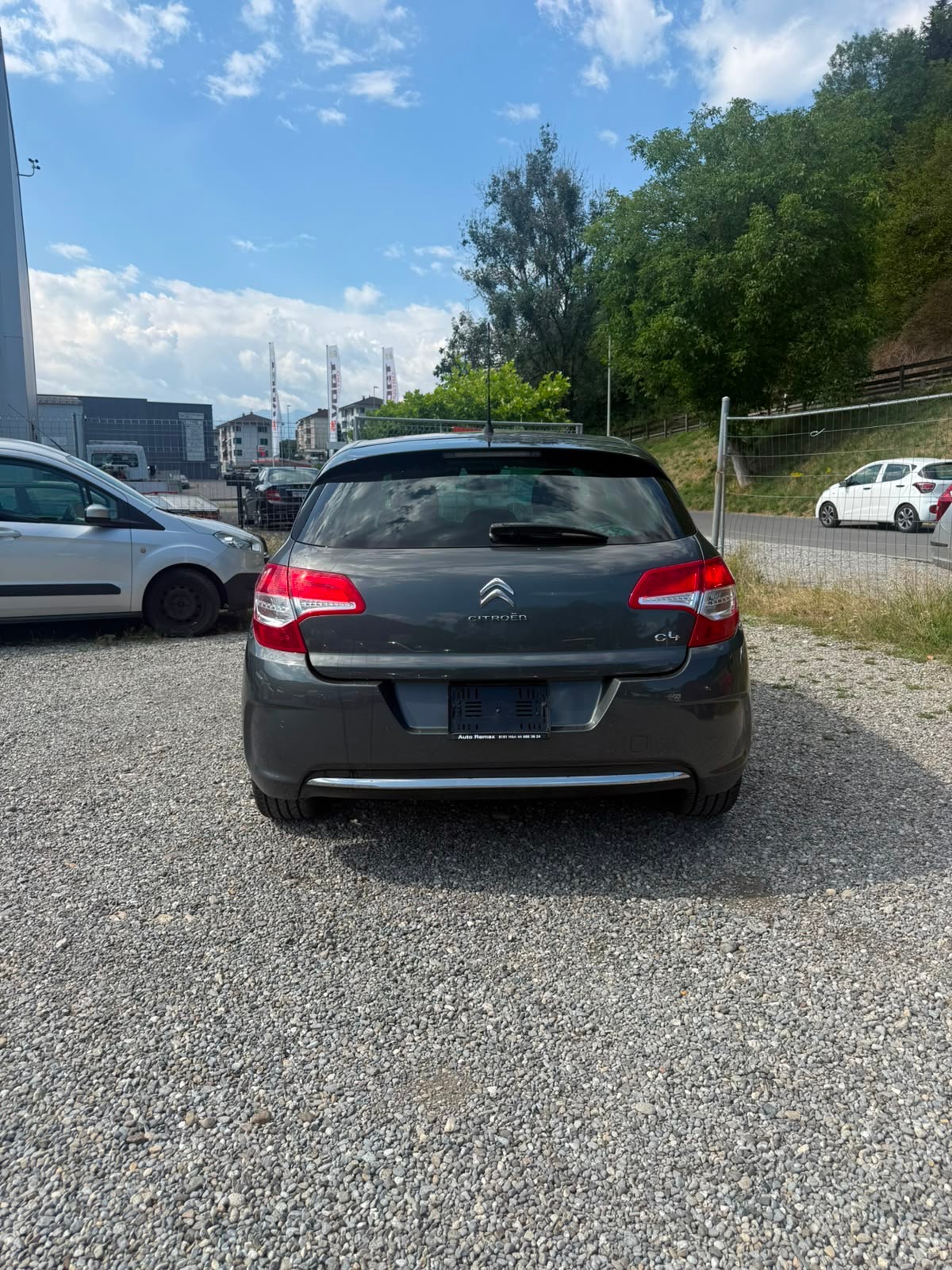 CITROEN 1.6 VTi Swiss Style-image-3