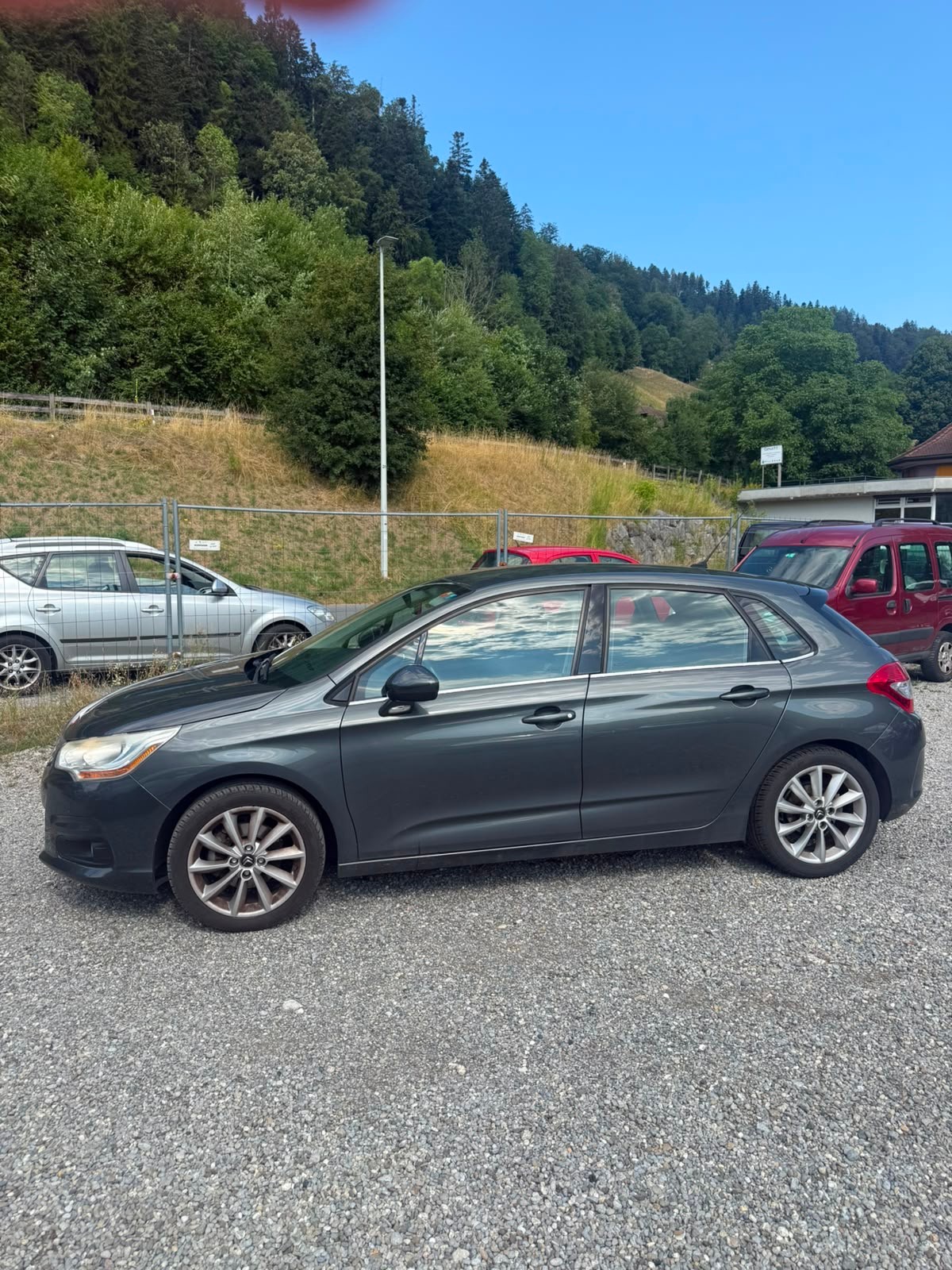 CITROEN 1.6 VTi Swiss Style-image-2