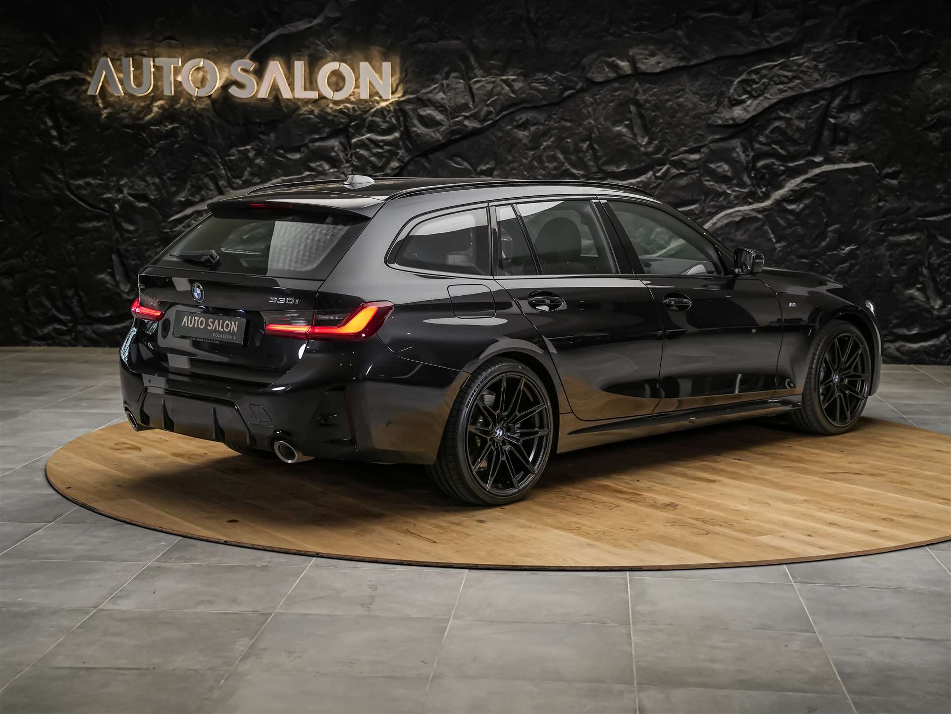 BMW 330i Touring xDrive Steptronic M Sport *Werksgarantie*Abstandsregler*Rückfahrkamera*-image-4