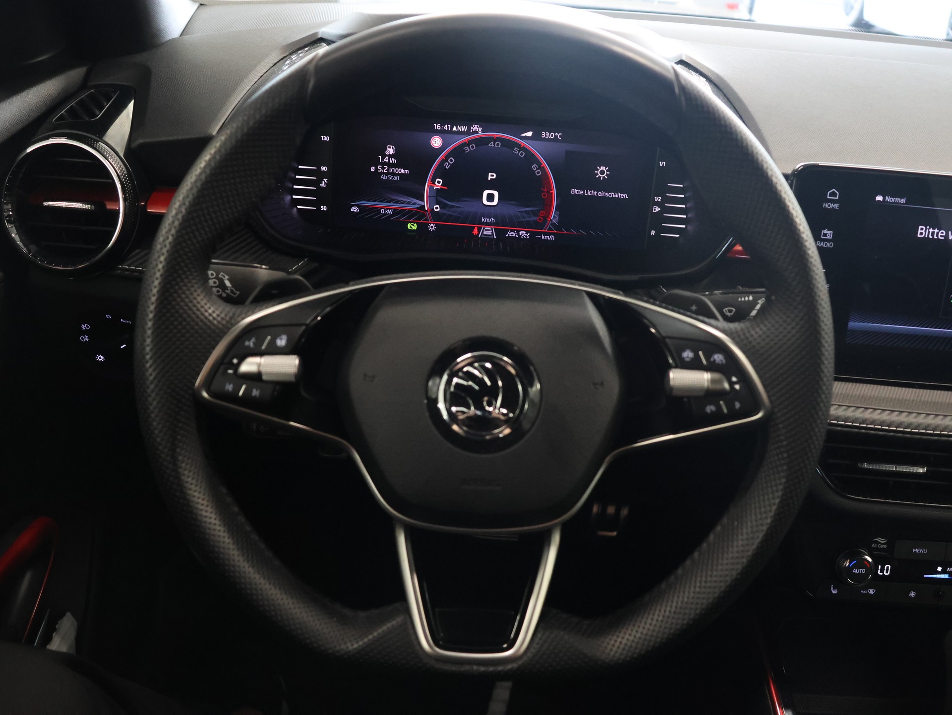 SKODA Fabia 1.5 TSI Monte Carlo DSG *Rückfahrkamera* *SItzheizung*-image-12